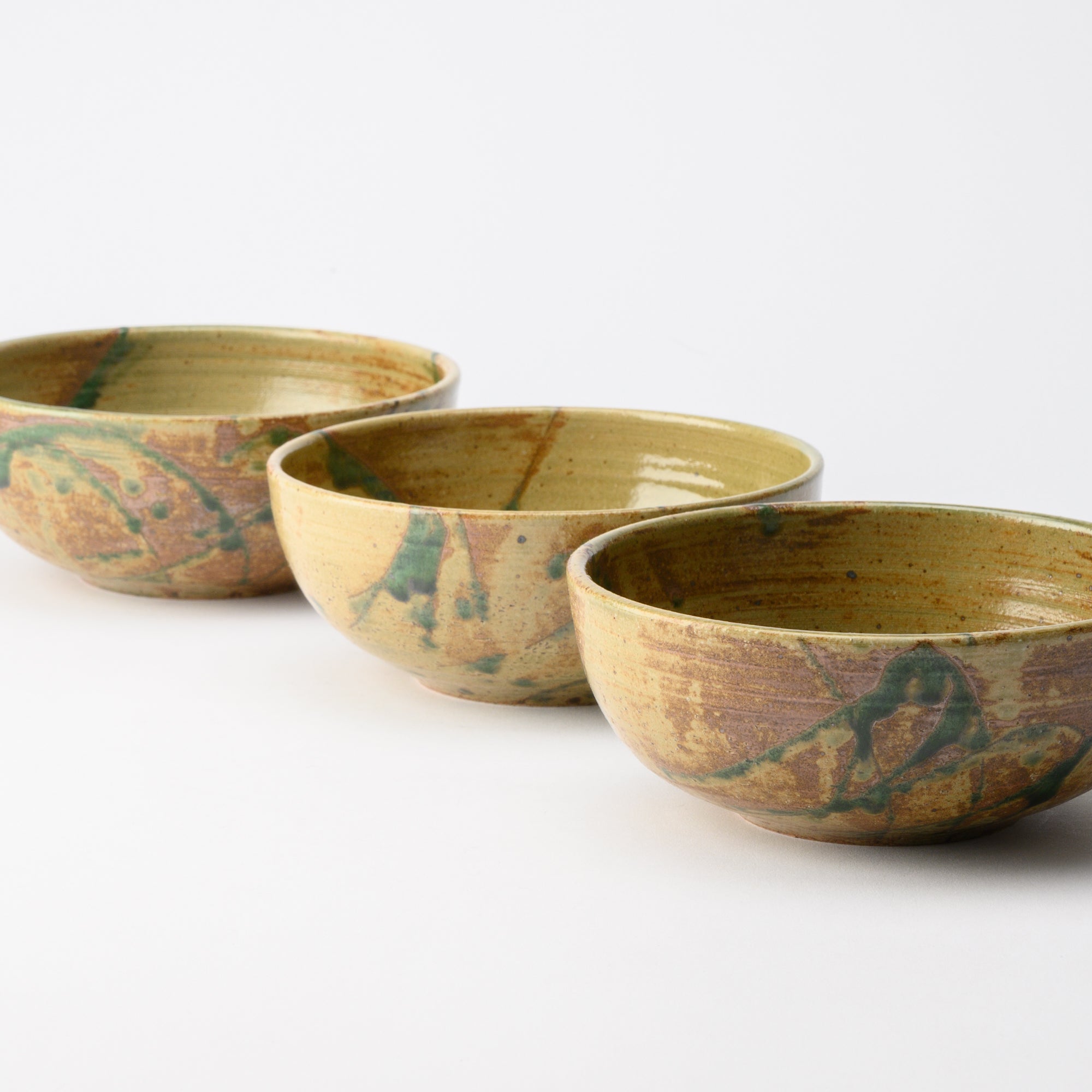 Brown Water Plant Medium Bowl