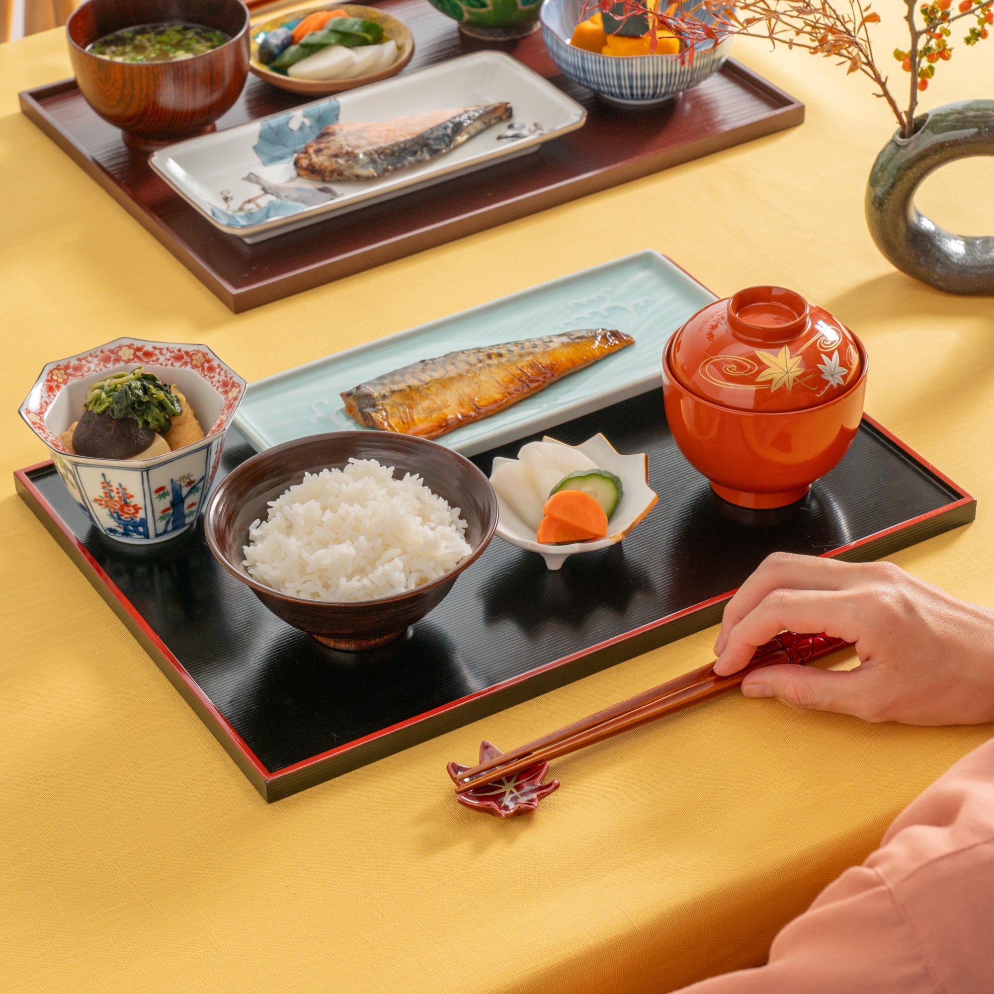 Musubi Mono Auburn Maple Geschirr Satz