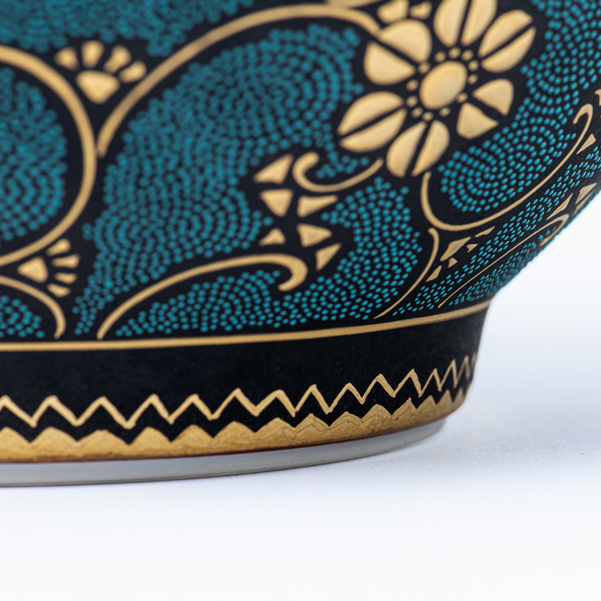 Morikin Floral Arabesque Aochibu Ovale Vase