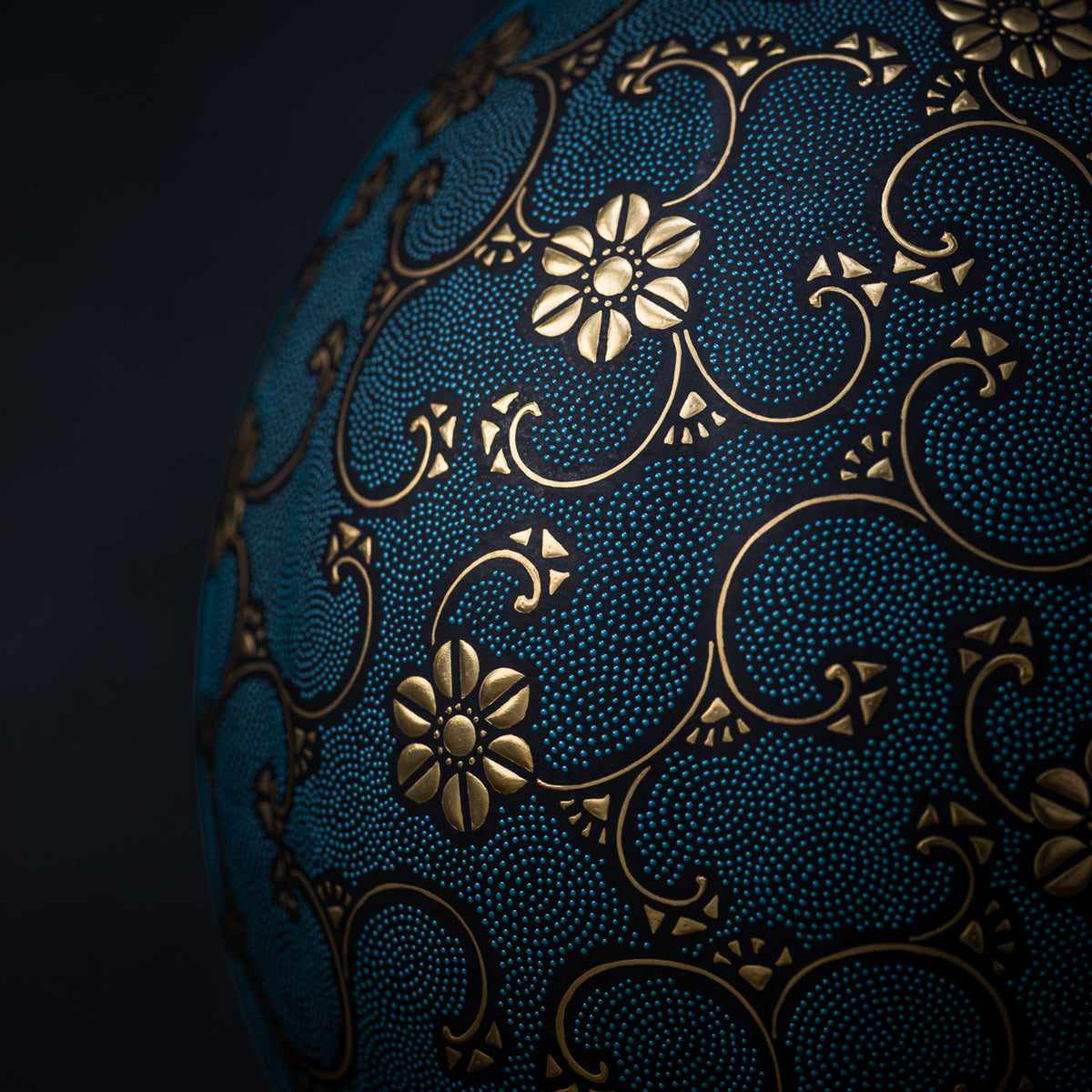 Morikin Floral Arabesque Aochibu Ovale Vase