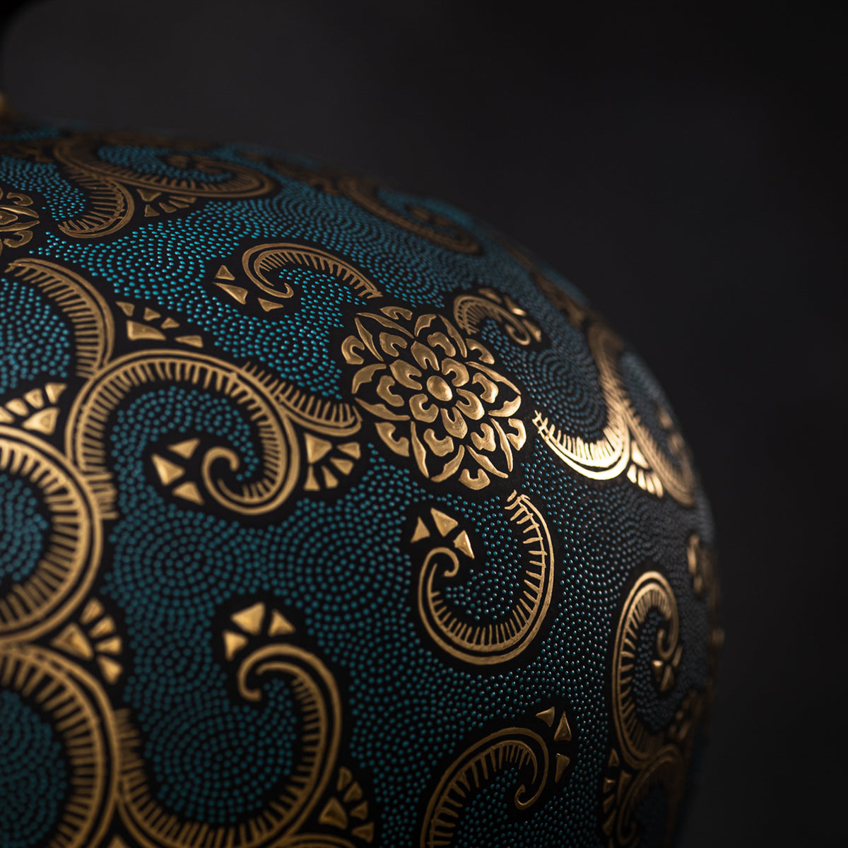 Morikin Floral Arabesque Aochibu Runde Vase