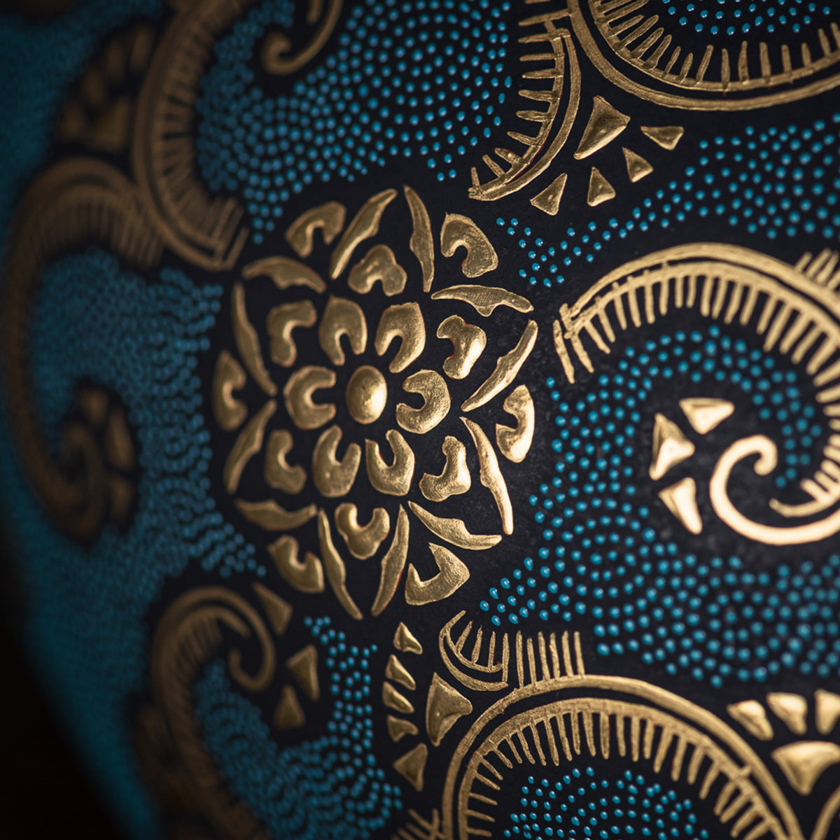 Morikin Floral Arabesque Aochibu Runde Vase