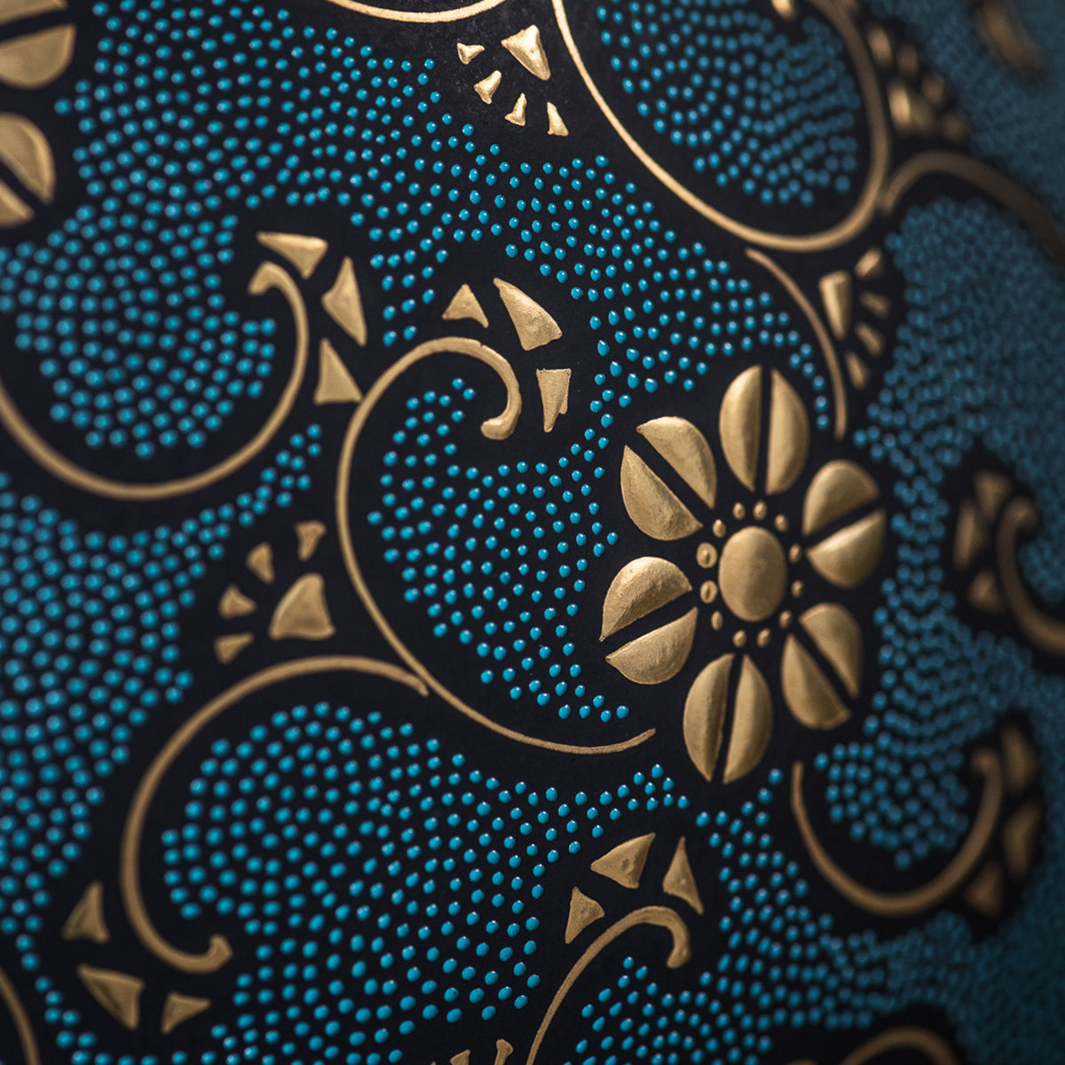 Morikin Floral Arabesque Aochibu Ovale Vase