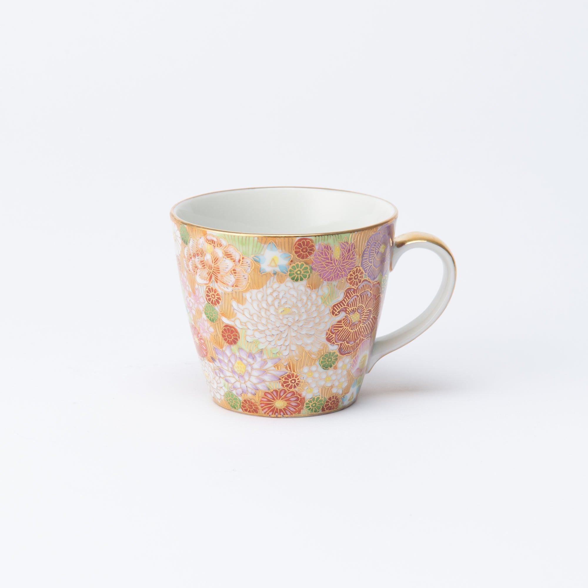 Taza floral con borde dorado de Hanazume
