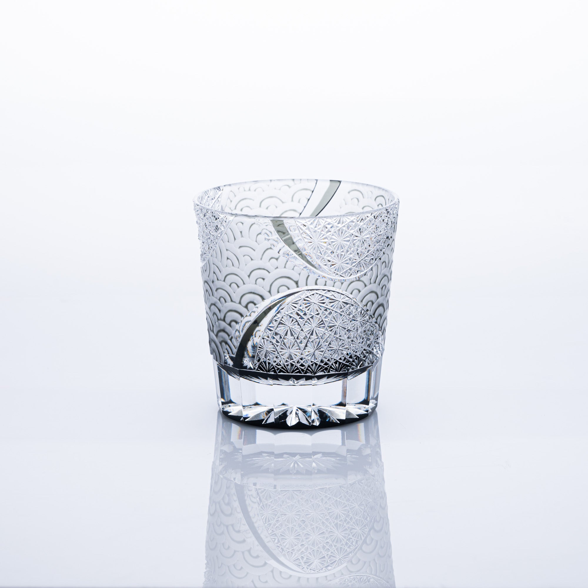 Rolling Waves Edo Kiriko Whiskey Glass