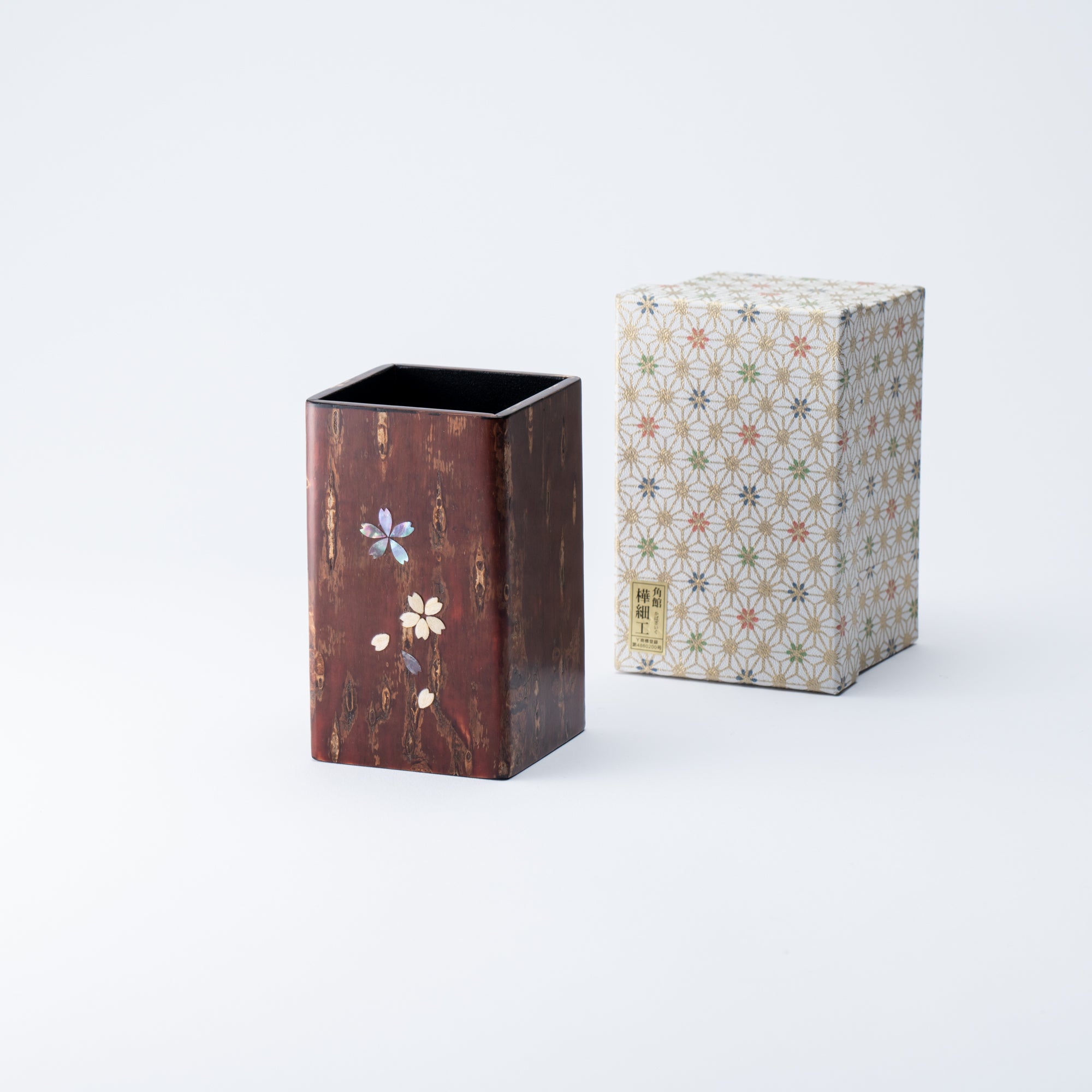 Soporte para cubiertos con incrustaciones de concha de Sakura