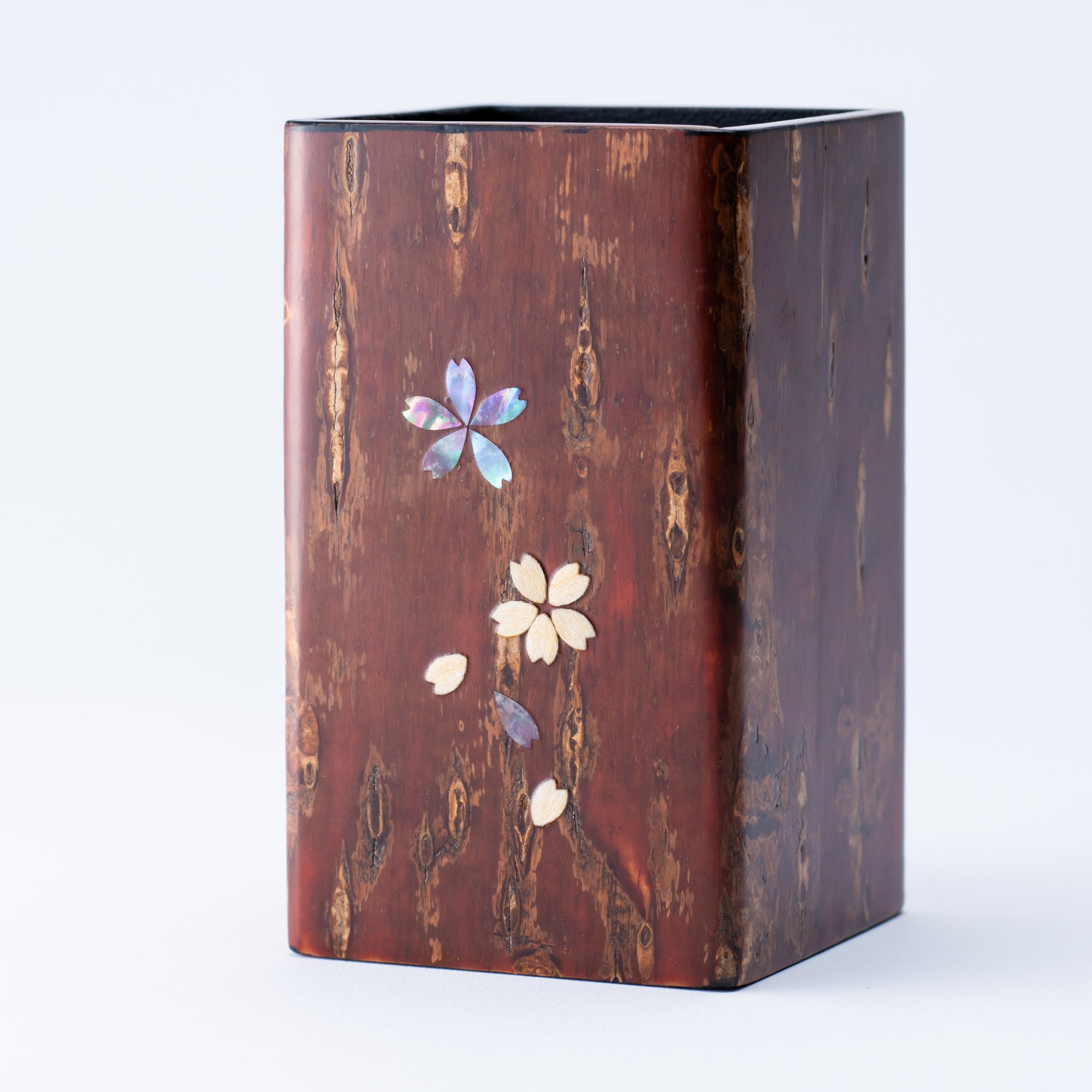 Soporte para cubiertos con incrustaciones de concha de Sakura