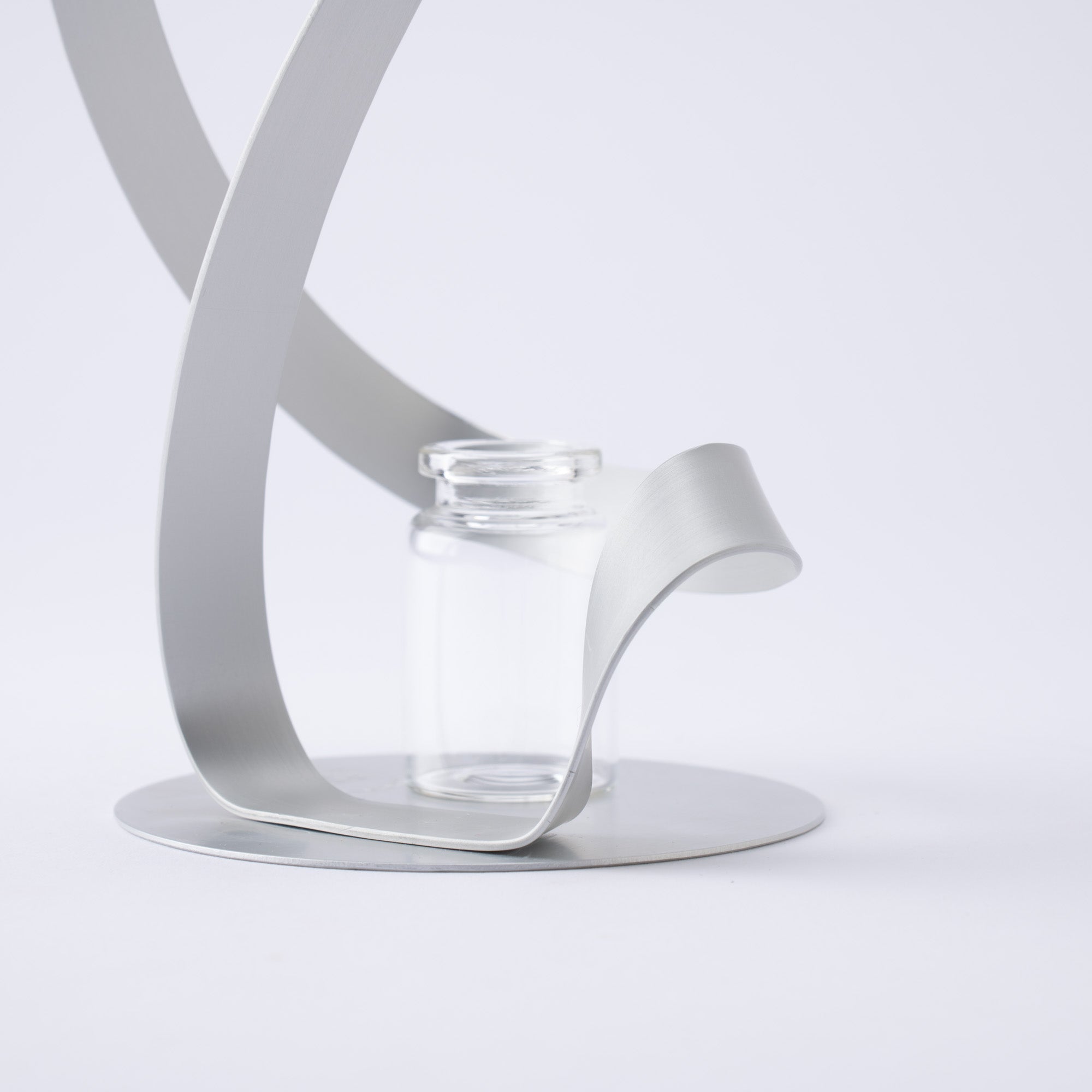 ALART Aluminum TWIST Single Flower Vase L - MUSUBI KILN - Quality Japanese Tableware and Gift