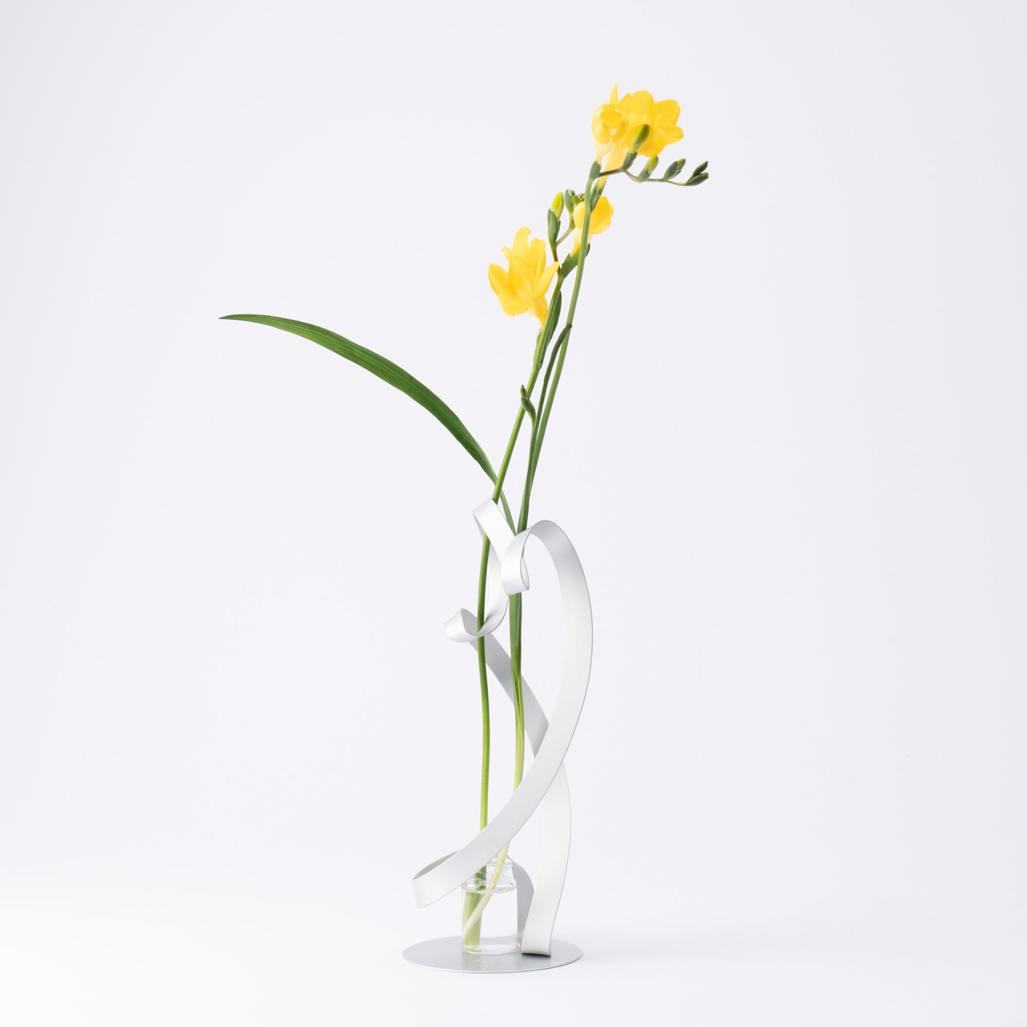 ALART Aluminum TWIST Single Flower Vase L - MUSUBI KILN - Quality Japanese Tableware and Gift
