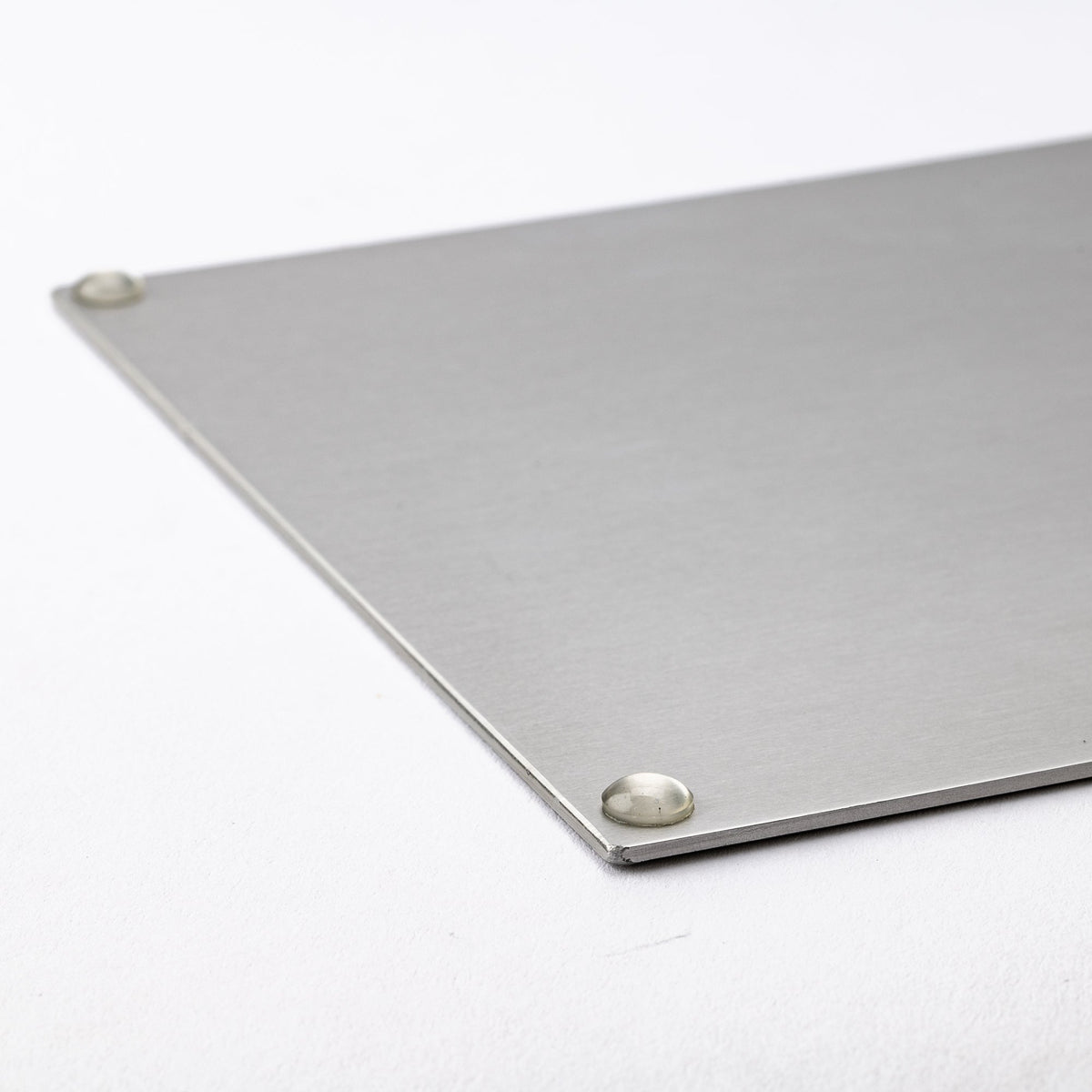 ALART Aluminum Wave Pattern & Lacquerware Serving Tray - MUSUBI KILN - Quality Japanese Tableware and Gift