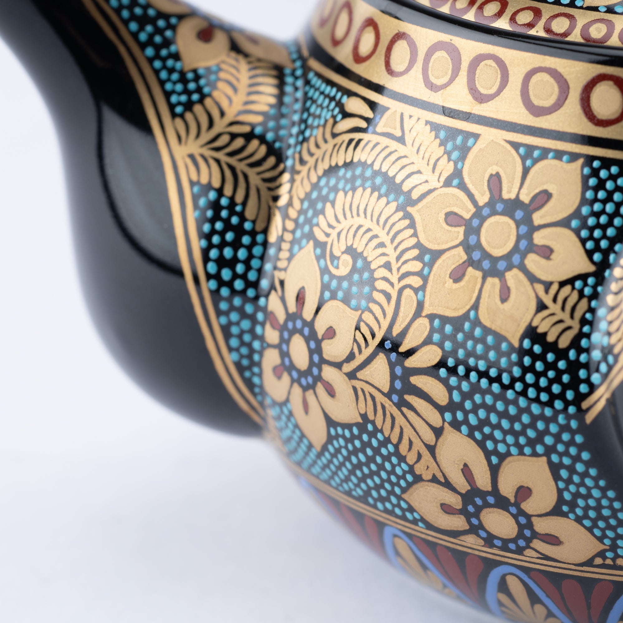 Aochibu and Gold Arabesque Kutani Japanese Teapot Set - MUSUBI KILN - Quality Japanese Tableware and Gift