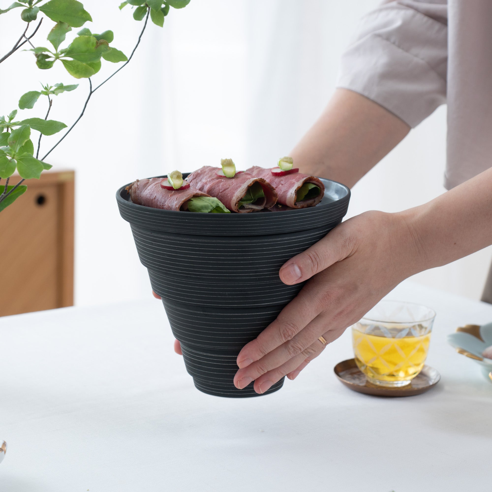 Arita Porcelain Lab Black Line Conic Modern Jubako Bento Box - MUSUBI KILN - Quality Japanese Tableware and Gift