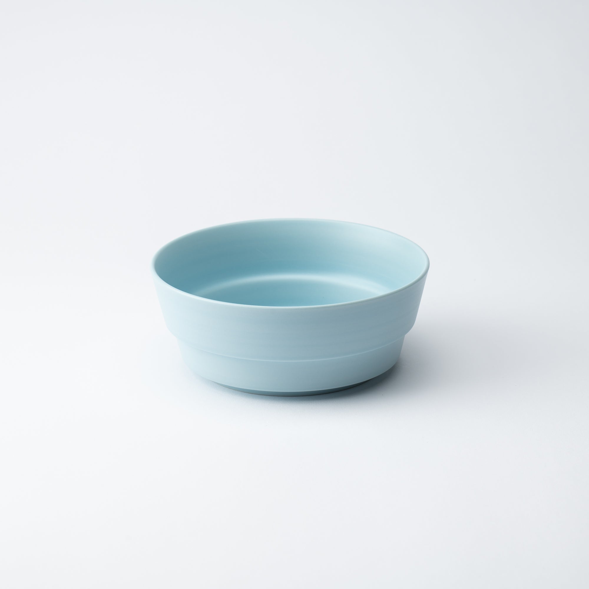 Arita Porcelain Lab Hydrangea Blue Conic Modern Jubako Bento Box - MUSUBI KILN - Quality Japanese Tableware and Gift