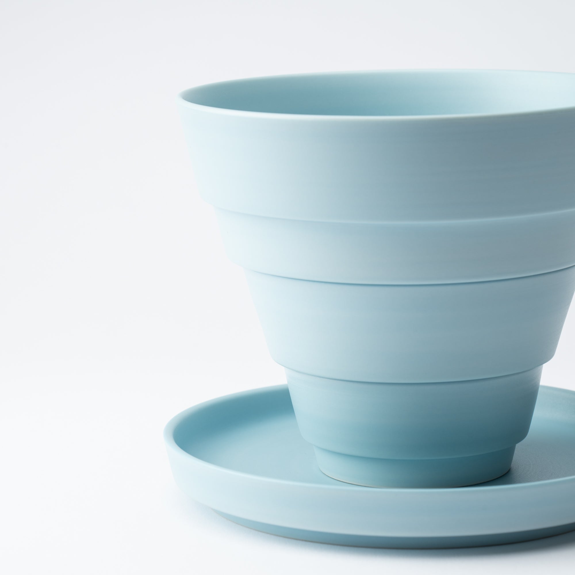 Arita Porcelain Lab Hydrangea Blue Conic Modern Jubako Bento Box - MUSUBI KILN - Quality Japanese Tableware and Gift