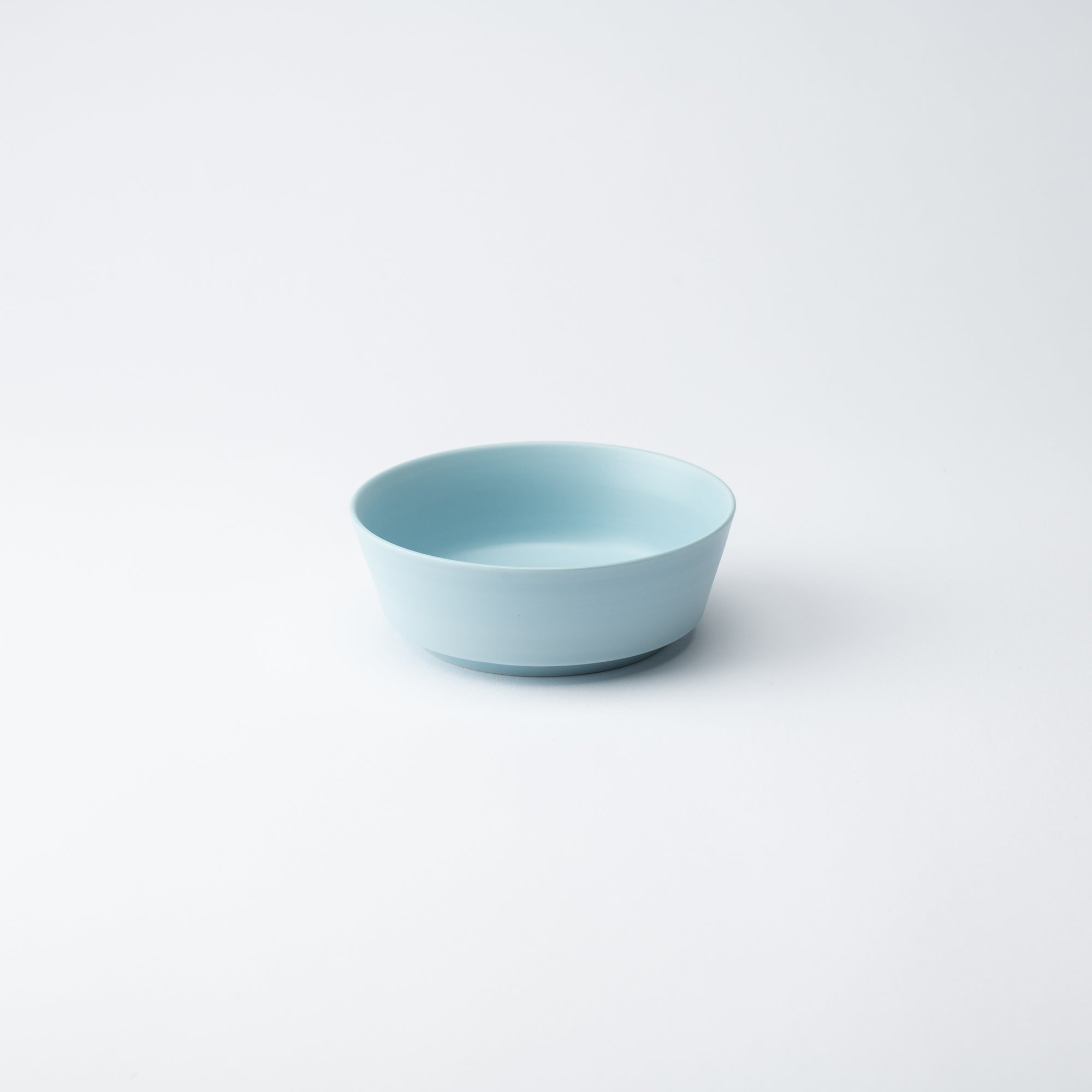 Arita Porcelain Lab Hydrangea Blue Conic Modern Jubako Bento Box - MUSUBI KILN - Quality Japanese Tableware and Gift