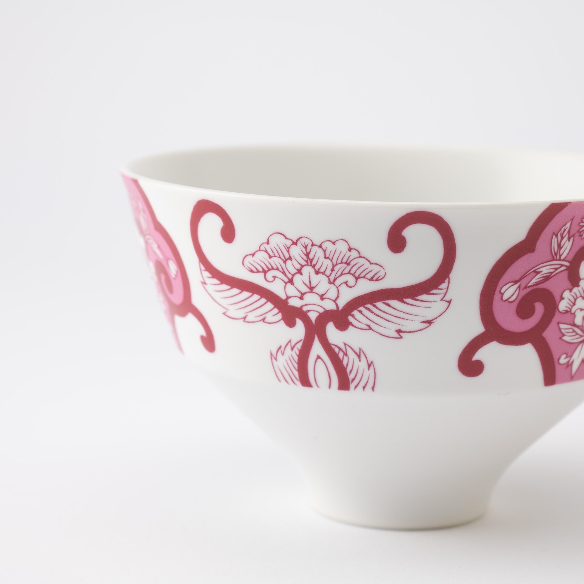 Arita Porcelain Lab Japan Autumn Old Imari Floral Patter Red Rice Bowl - MUSUBI KILN - Quality Japanese Tableware and Gift