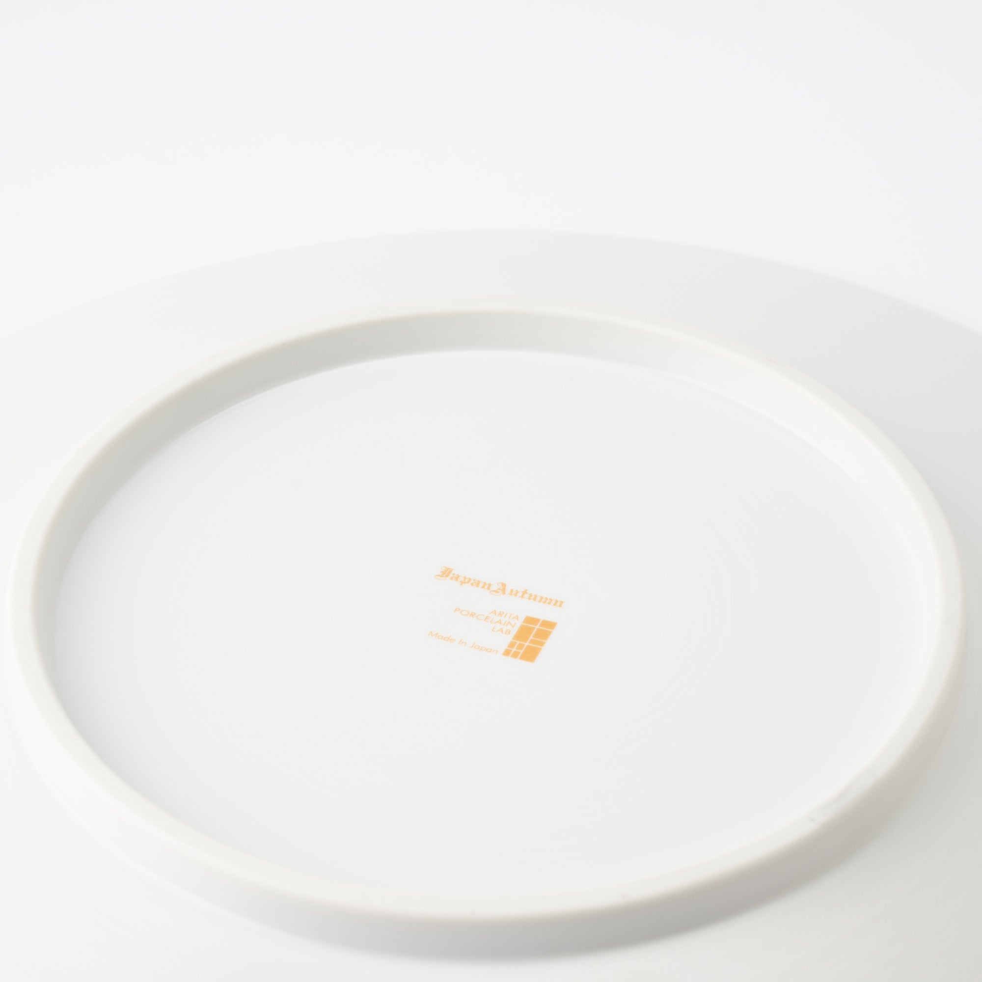 Arita Porcelain Lab Japan Autumn Red Flat Plate 11.7in - MUSUBI KILN - Quality Japanese Tableware and Gift