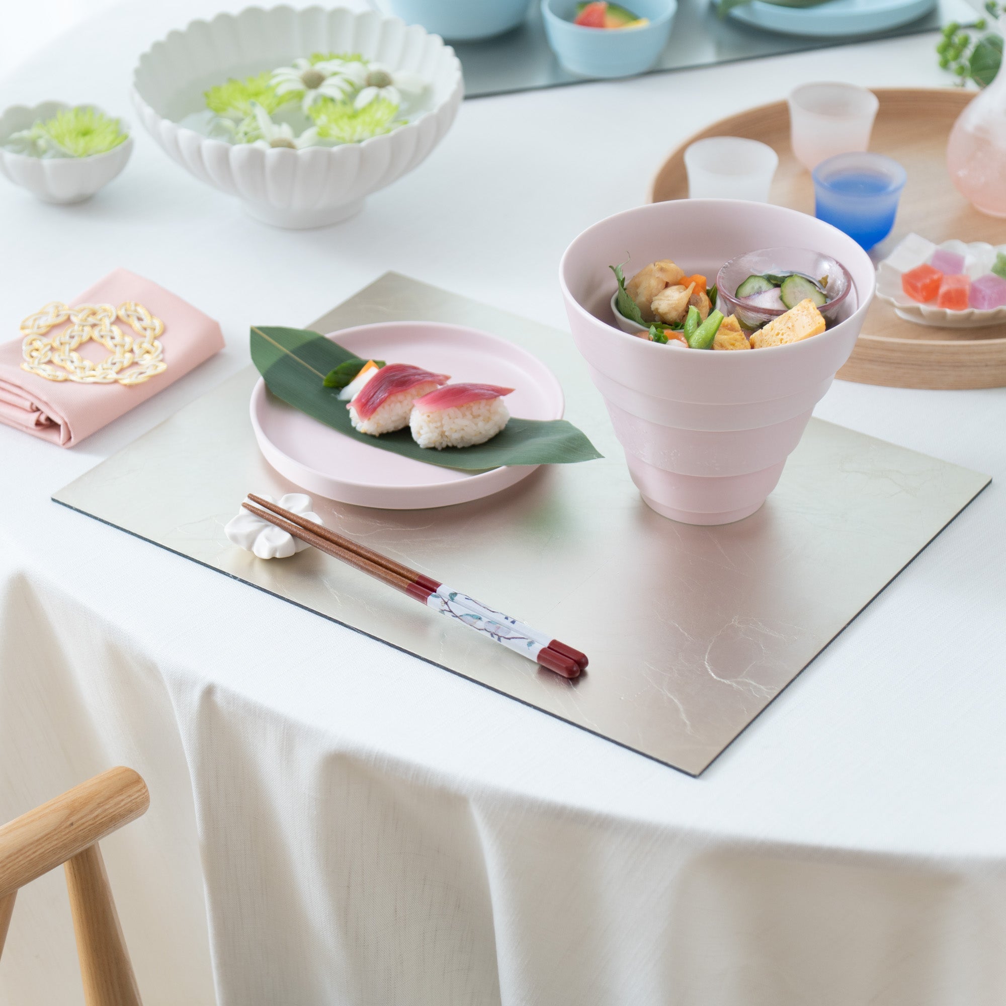 Arita Porcelain Lab Sakura Pink Conic Modern Jubako Bento Box - MUSUBI KILN - Quality Japanese Tableware and Gift