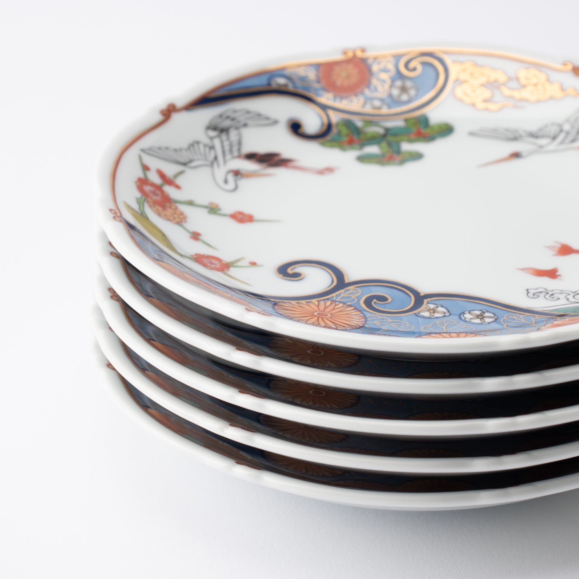 Arita Porcelain Lab Yazaemon Crane and Wave Plate Set - MUSUBI KILN - Quality Japanese Tableware and Gift