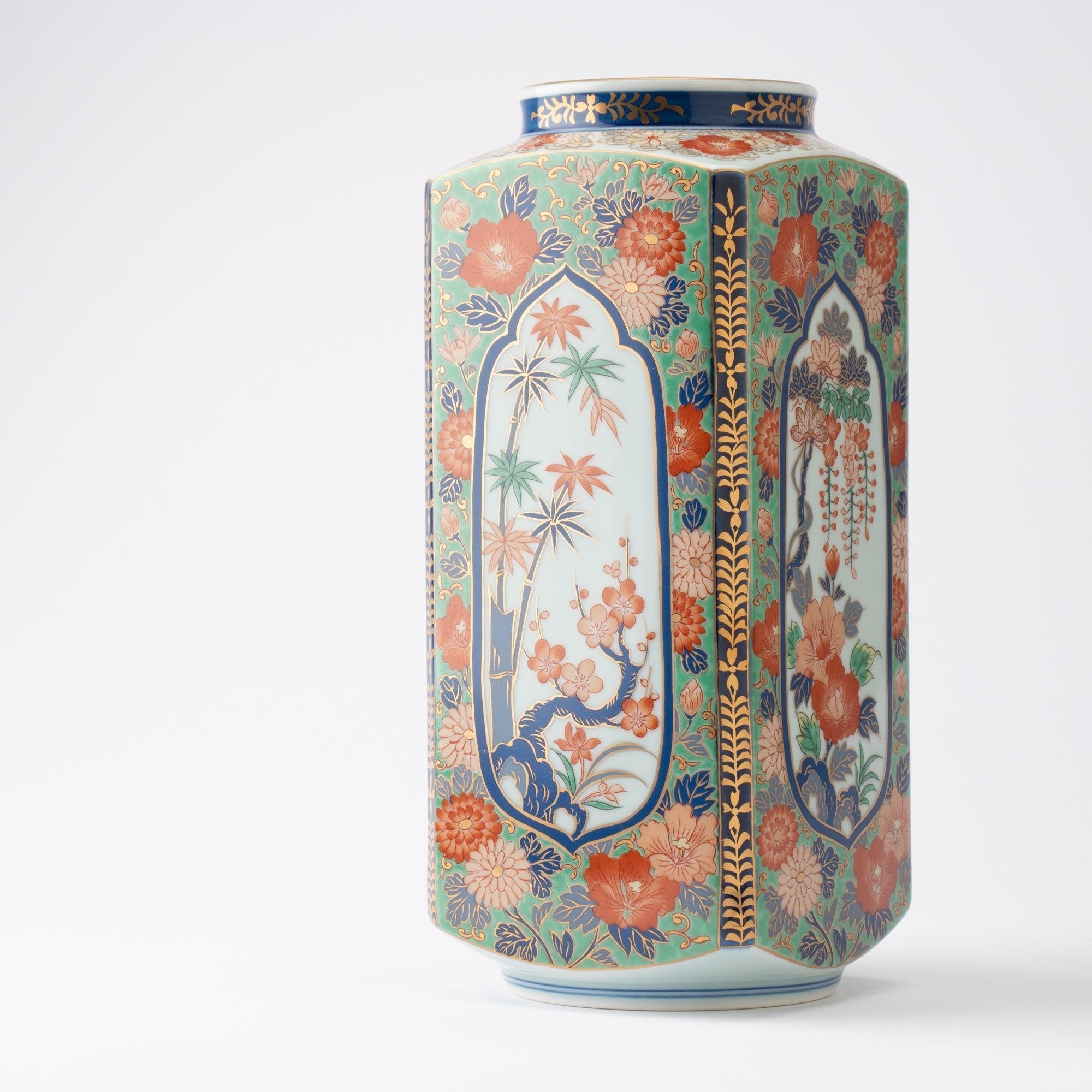 Arita Porcelain Lab Yazaemon Flower Vase - MUSUBI KILN - Quality Japanese Tableware and Gift