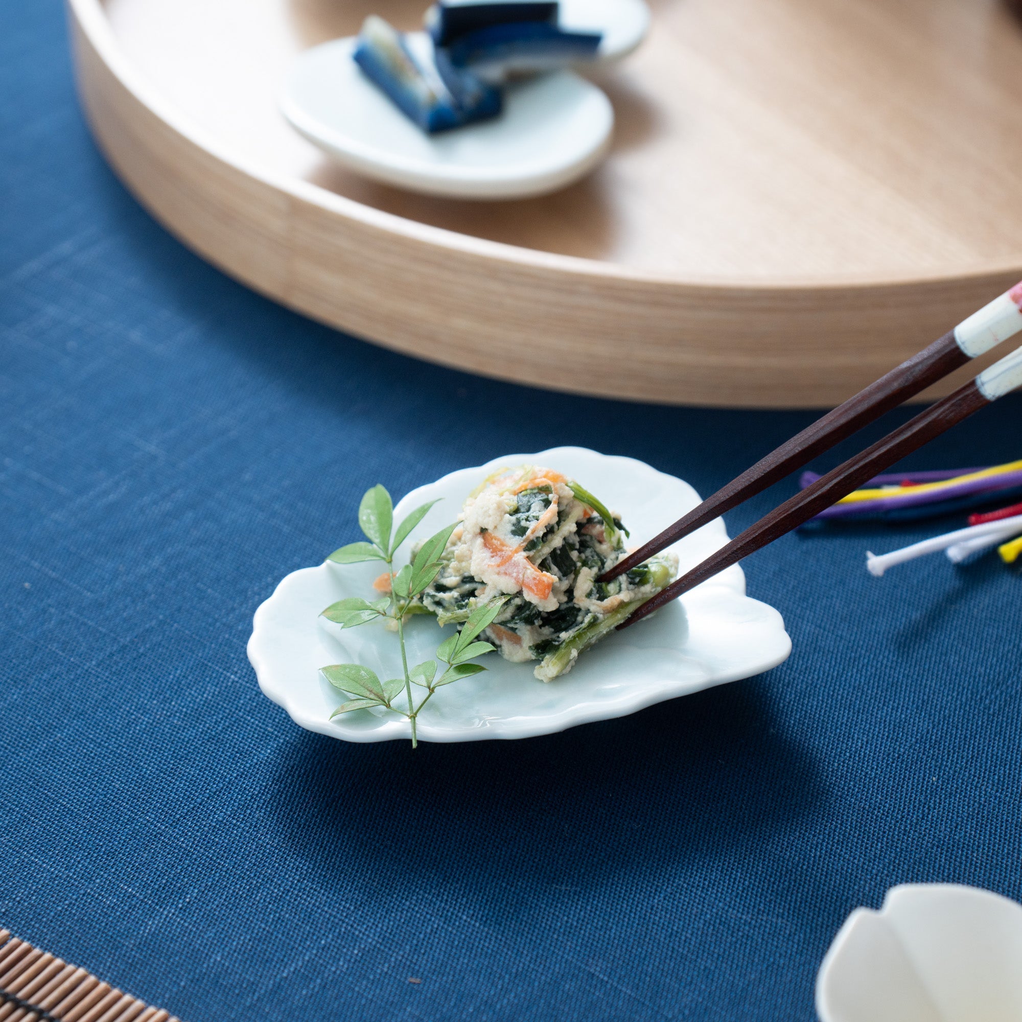 Arita Porcelain Lab Yazaemon Pine Tree Fan Gourd Celadon Small Plate Set - MUSUBI KILN - Quality Japanese Tableware and Gift
