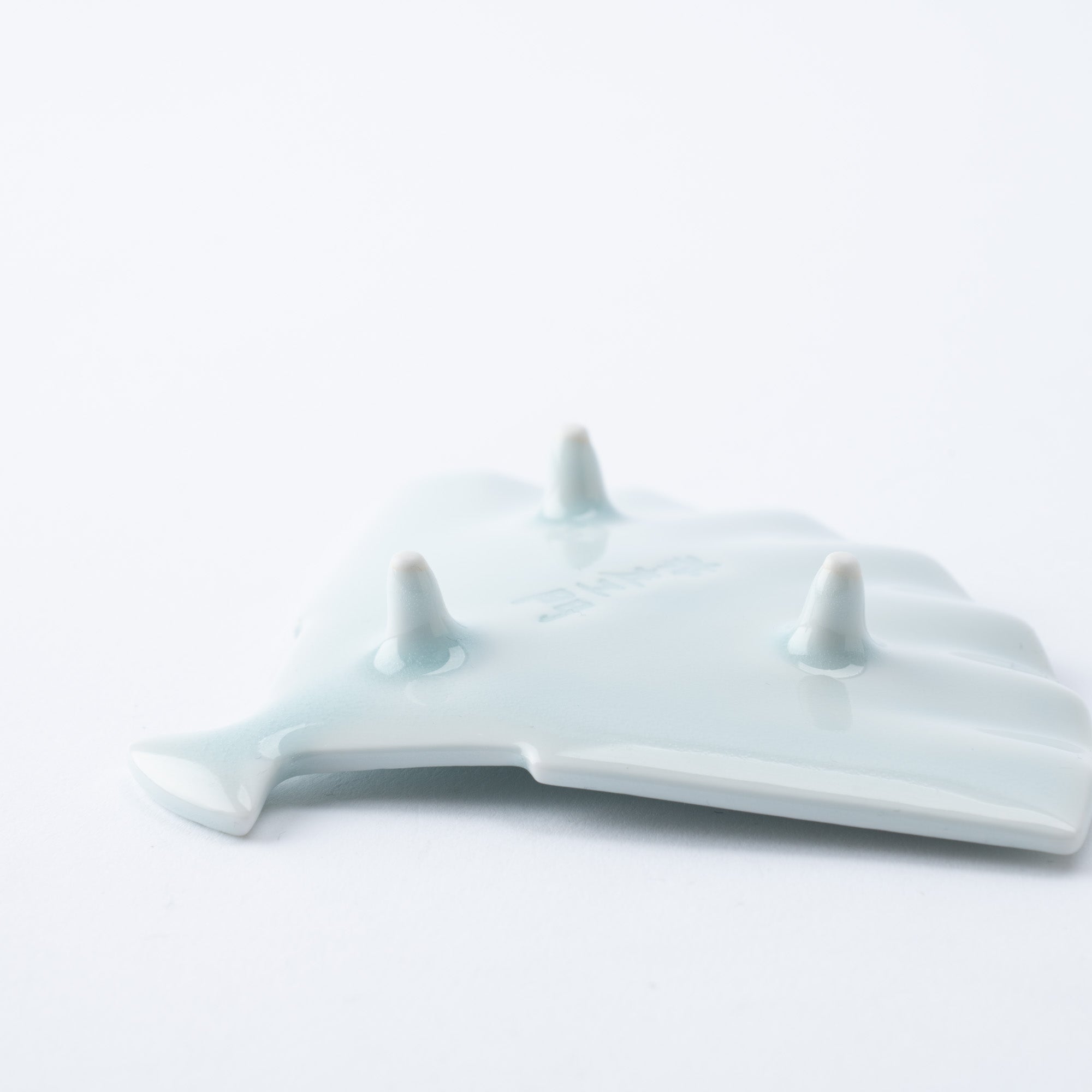 Arita Porcelain Lab Yazaemon Pine Tree Fan Gourd Celadon Small Plate Set - MUSUBI KILN - Quality Japanese Tableware and Gift