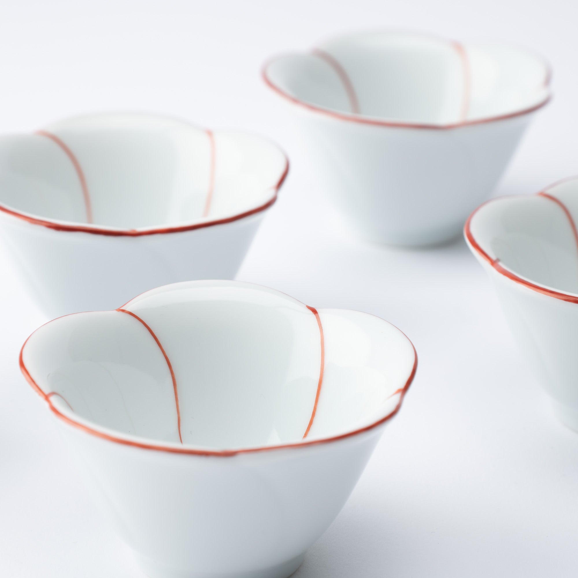 Arita Porcelain Lab Yazaemon Plum - shaped Kobachi Small Bowl Set - MUSUBI KILN - Quality Japanese Tableware and Gift