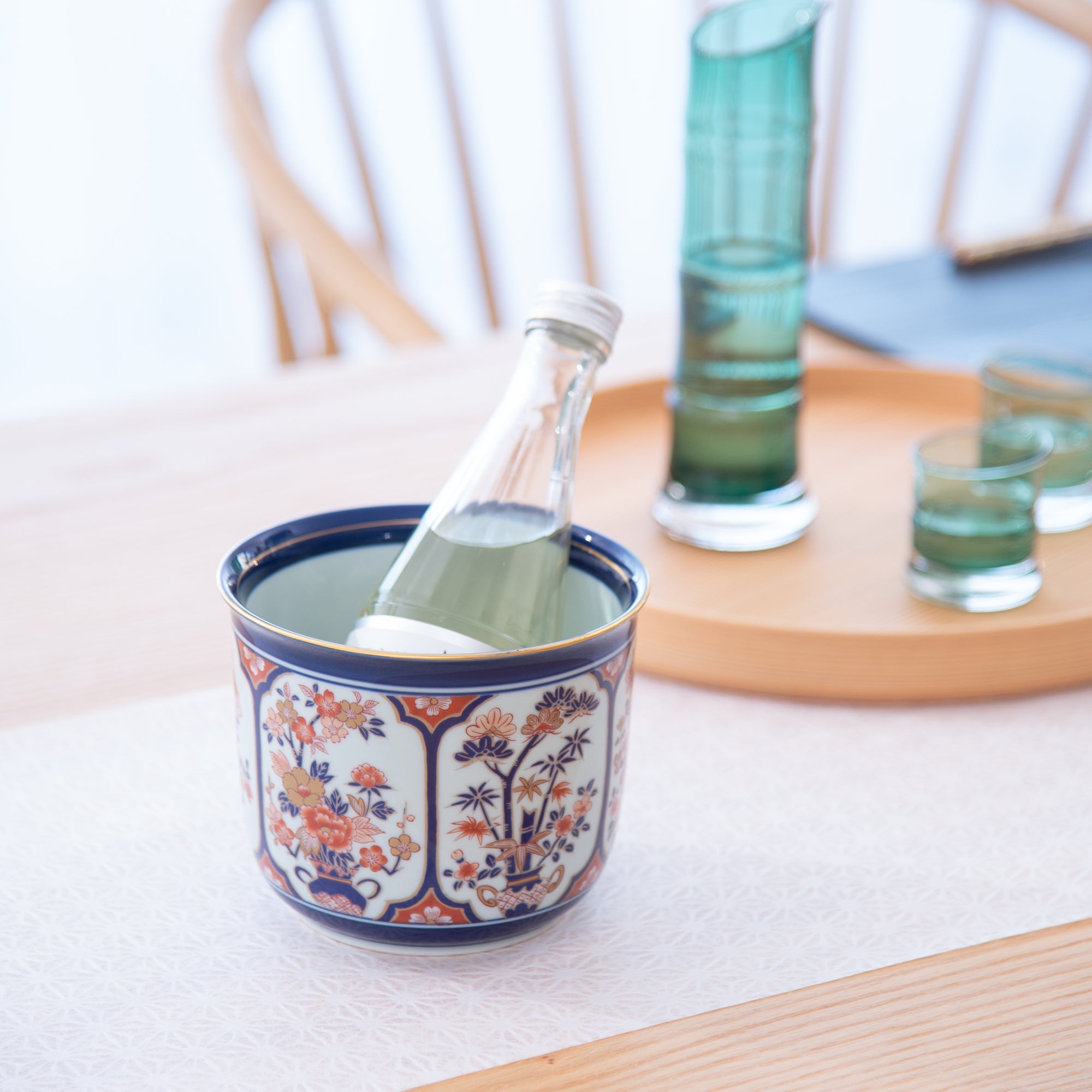 Arita Porcelain Lab Yazaemon White Sake Cooler - MUSUBI KILN - Quality Japanese Tableware and Gift