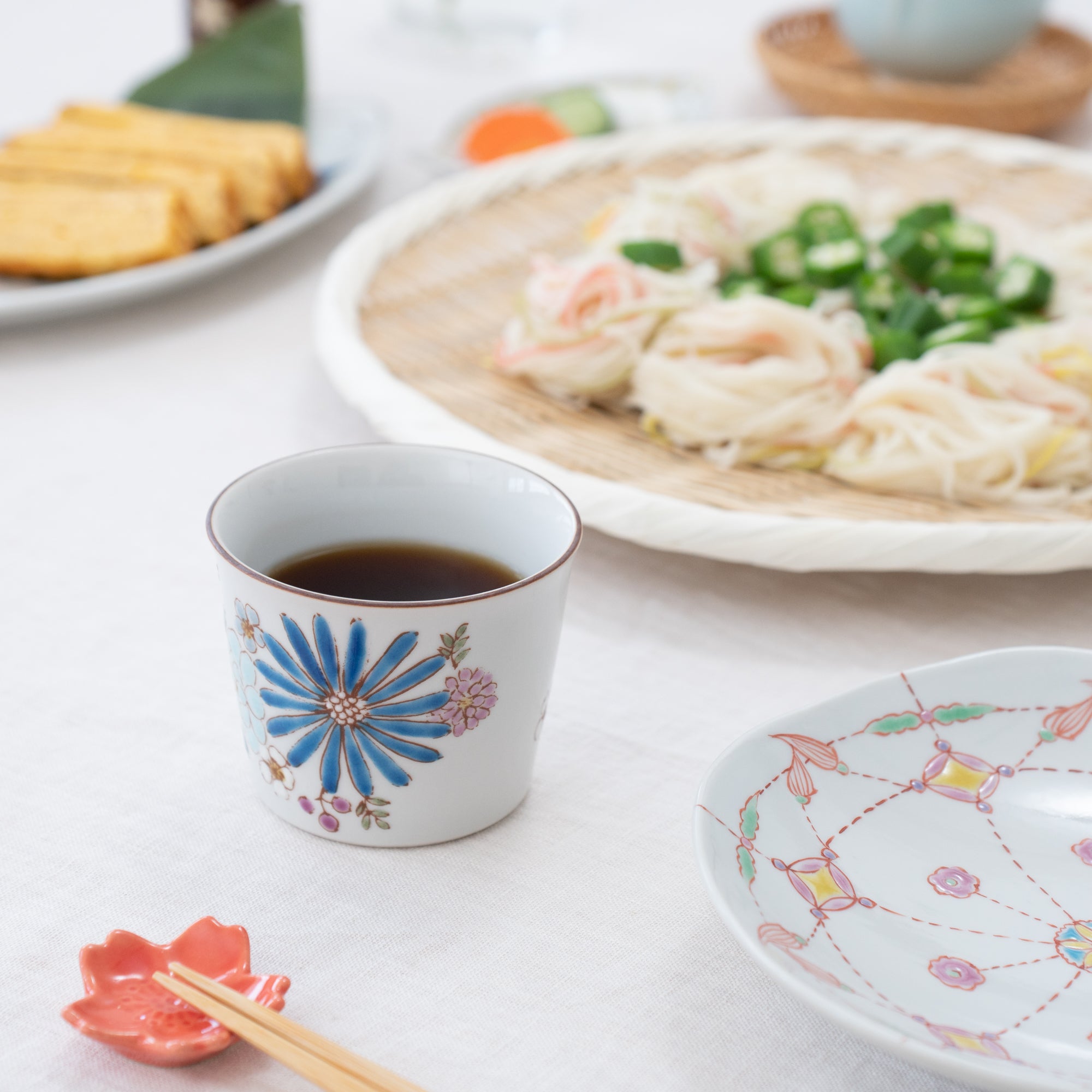 Atelier Yu Brilliant Flower Kutani Japanese Teacup - MUSUBI KILN - Quality Japanese Tableware and Gift