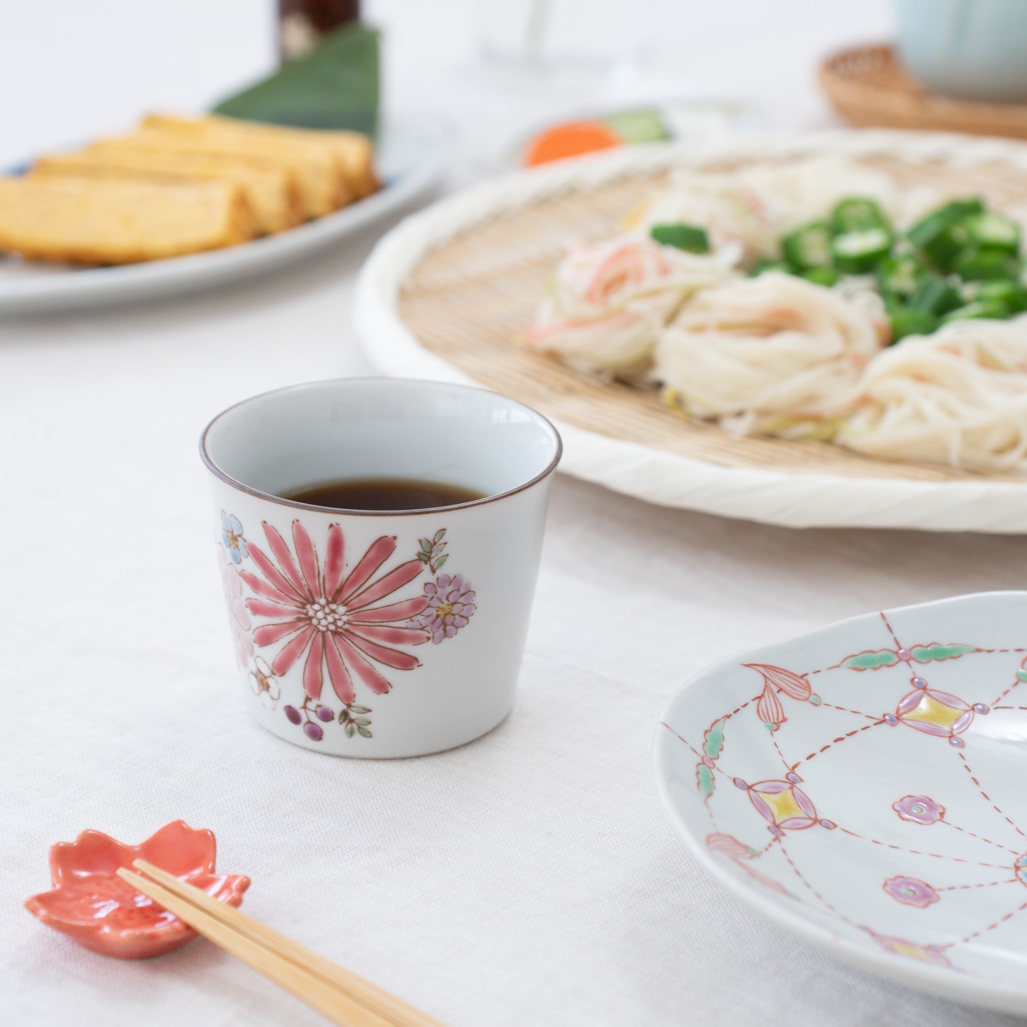 Atelier Yu Brilliant Flower Kutani Japanese Teacup - MUSUBI KILN - Quality Japanese Tableware and Gift