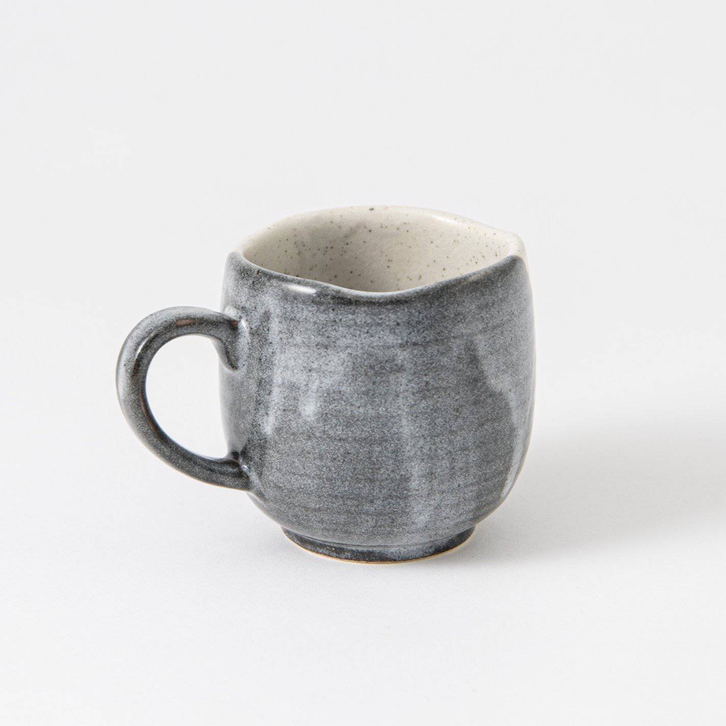 Atelier Yu Cats In Sunny Spot Kutani Mug - MUSUBI KILN - Quality Japanese Tableware and Gift