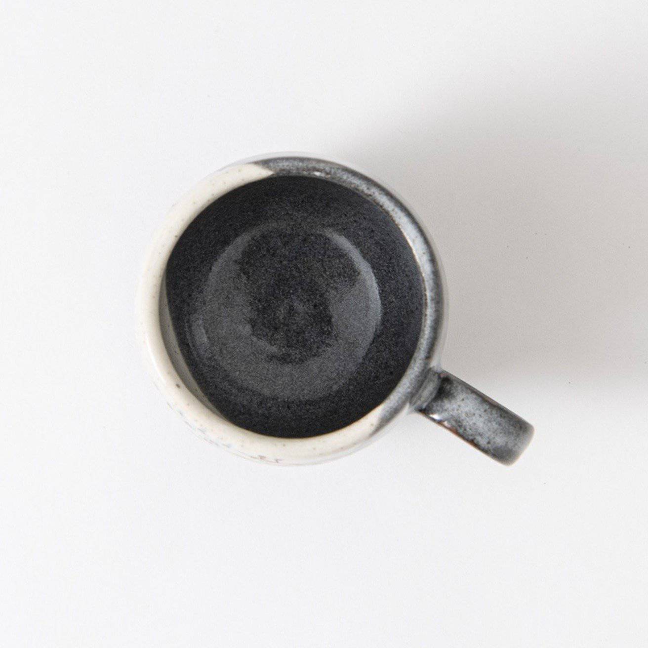 Atelier Yu Cats In Sunny Spot Kutani Mug - MUSUBI KILN - Quality Japanese Tableware and Gift