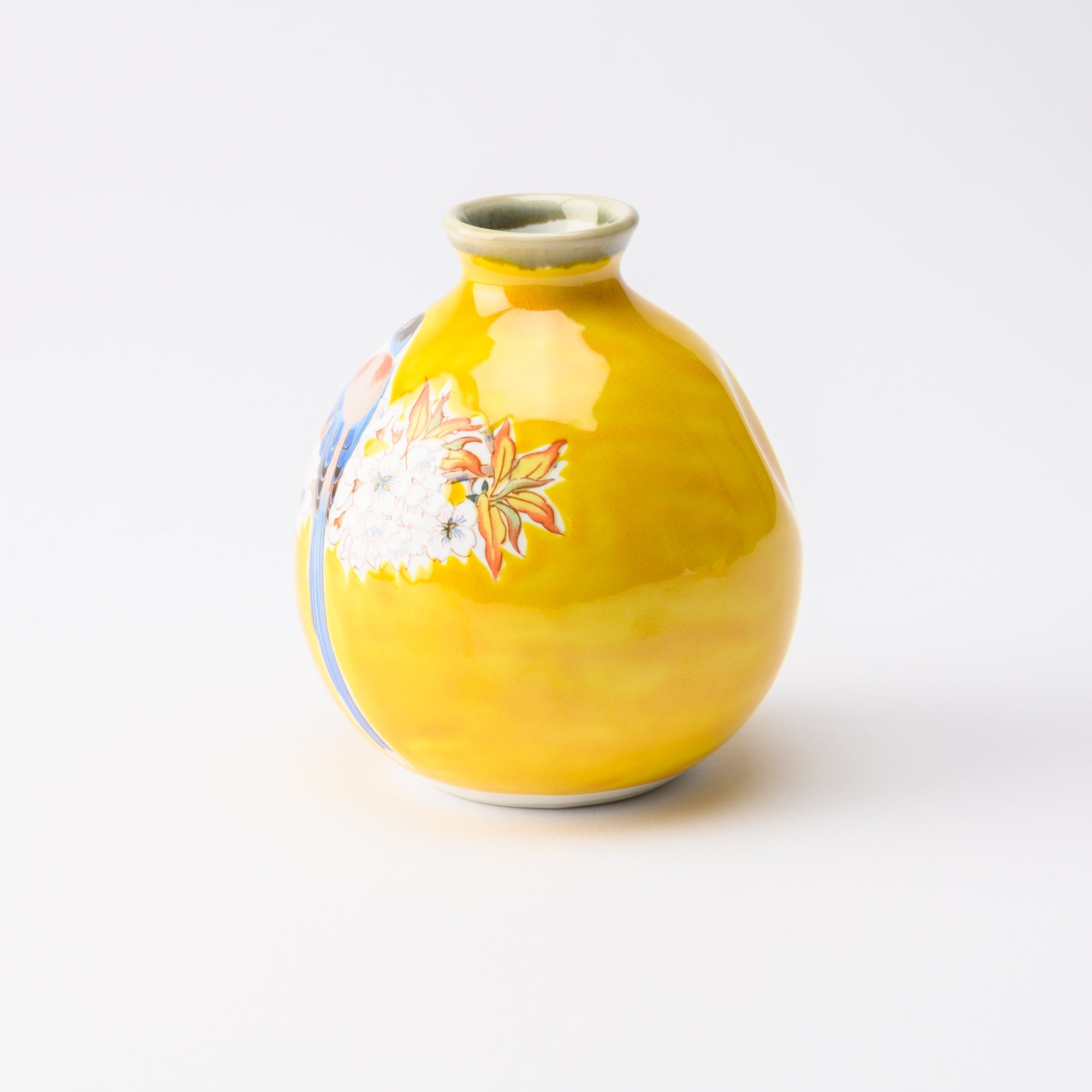 Bizan Kiln Yoshidaya Sakura and Bird Kutani Sake Set - MUSUBI KILN - Quality Japanese Tableware and Gift