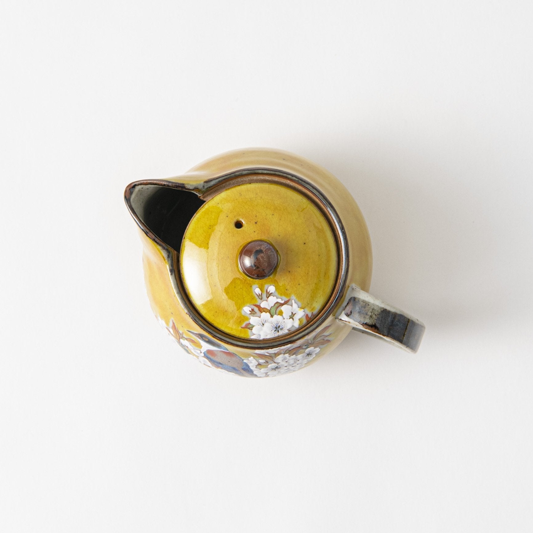 Bizan Kiln Yoshidaya Sakura and Bird Kutani Teapot 12.2oz(360ml) - MUSUBI KILN - Quality Japanese Tableware and Gift