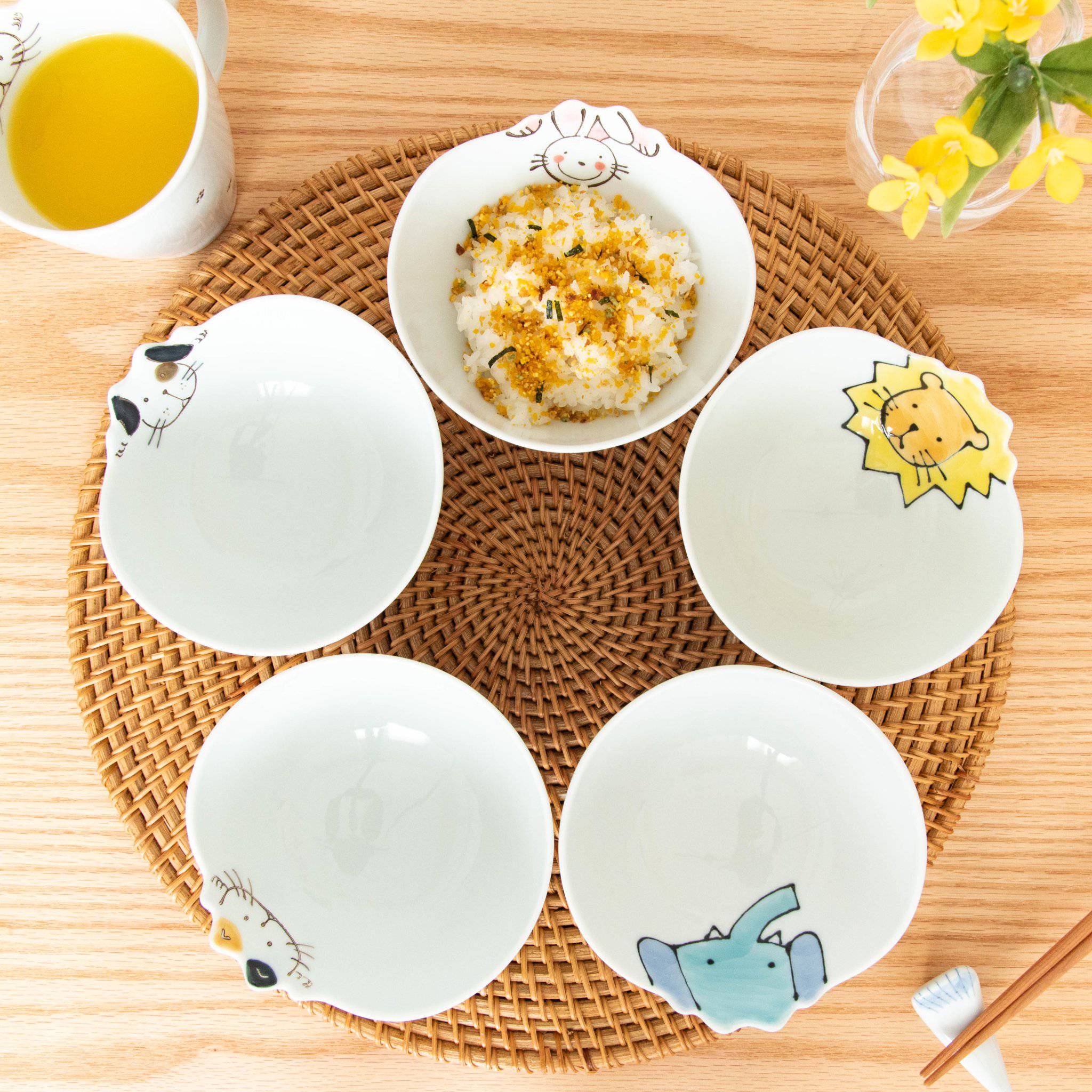 Cat Hasami Wave Japanese Rice Bowl S - MUSUBI KILN - Quality Japanese Tableware and Gift