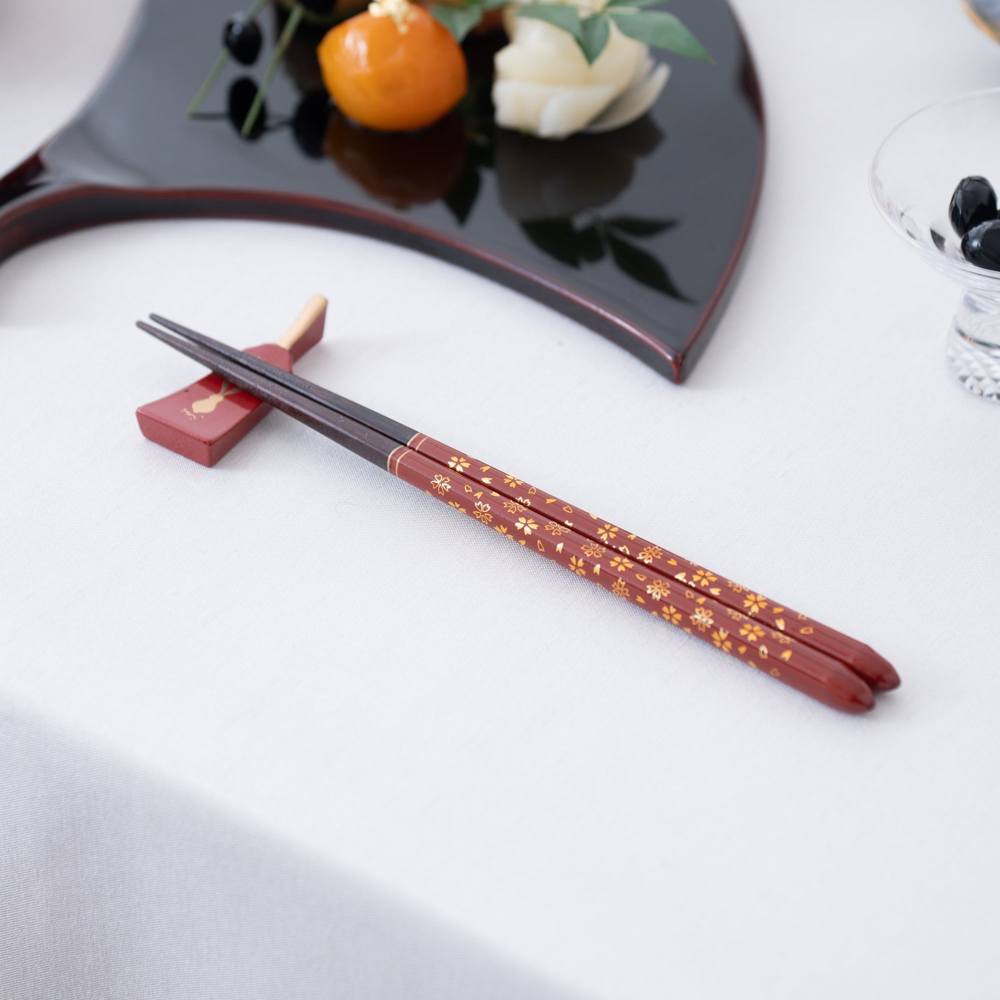 Cherry Blossoms Wakasa Lacquerware Chopsticks 23 cm (9 in) / 21 cm (8.3 in) and Chopstick Rests (Set of Two) - MUSUBI KILN - Quality Japanese Tableware and Gift