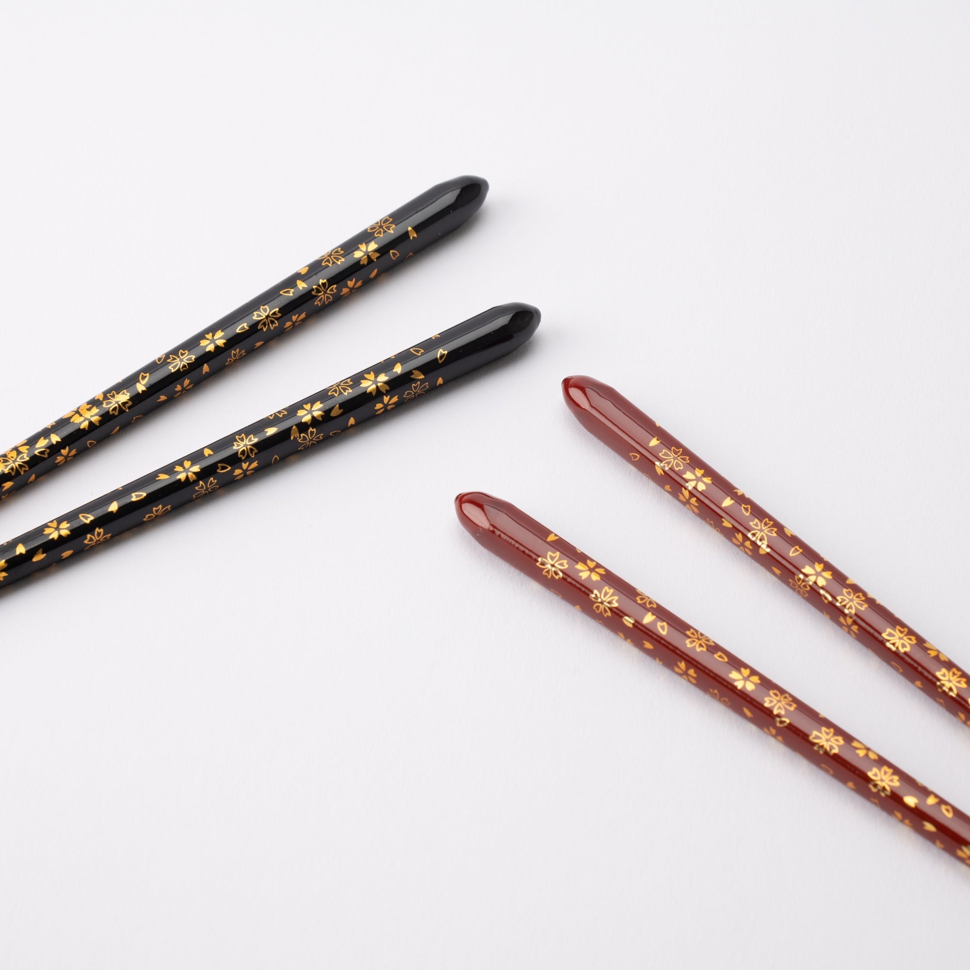 Cherry Blossoms Wakasa Lacquerware Chopsticks 23 cm (9 in) / 21 cm (8.3 in) and Chopstick Rests (Set of Two) - MUSUBI KILN - Quality Japanese Tableware and Gift