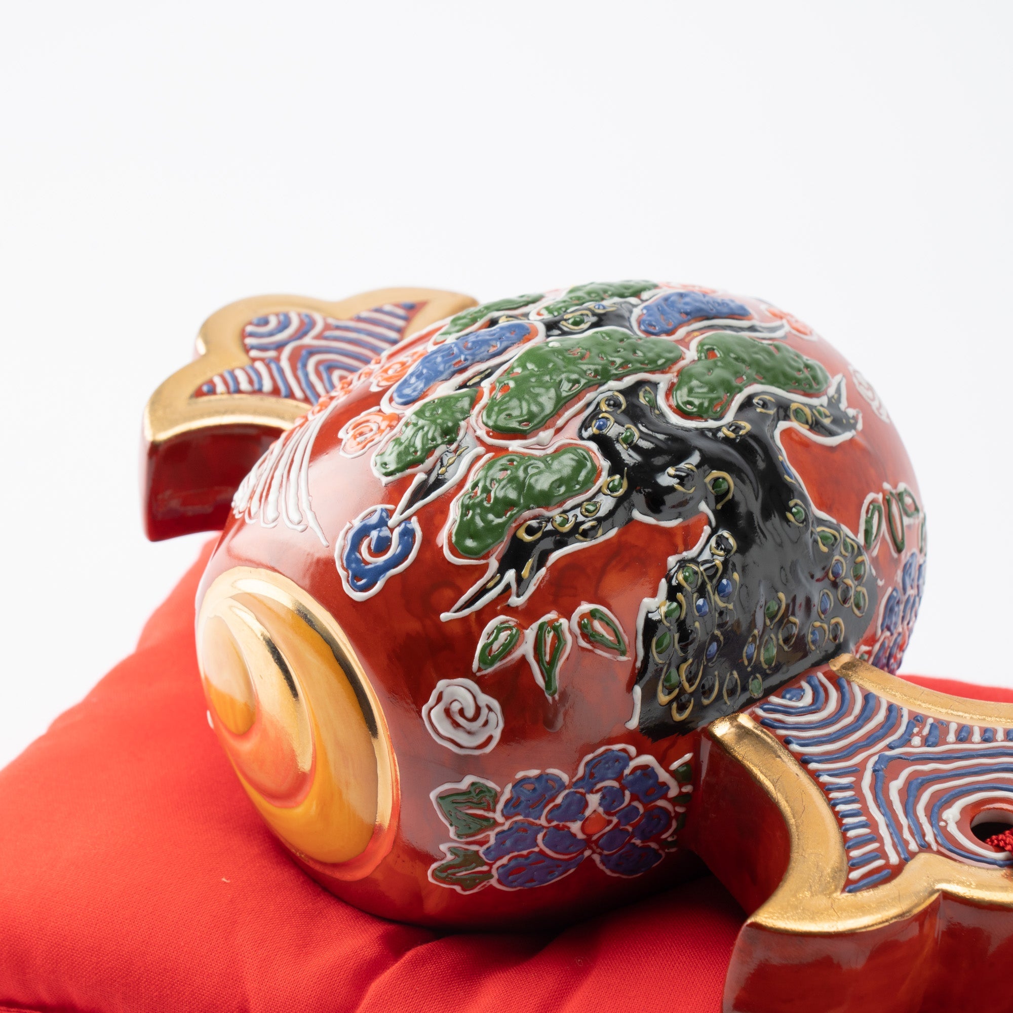 Choho Kiln Pine Tree and Crane Kutani Mallet of Luck - MUSUBI KILN - Quality Japanese Tableware and Gift