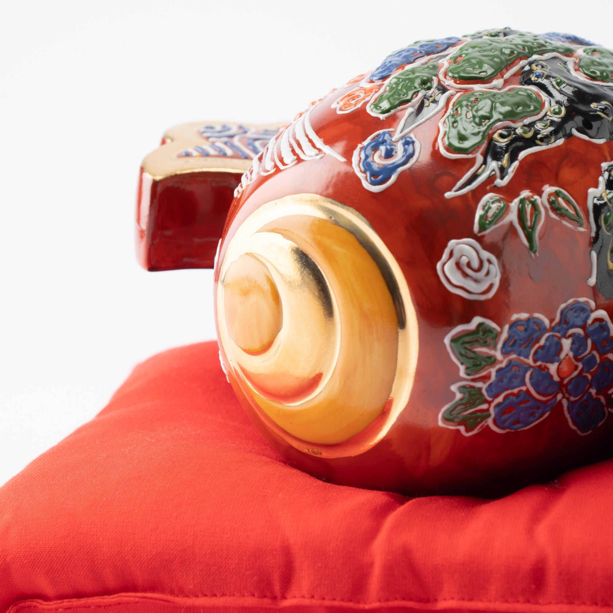 Choho Kiln Pine Tree and Crane Kutani Mallet of Luck - MUSUBI KILN - Quality Japanese Tableware and Gift