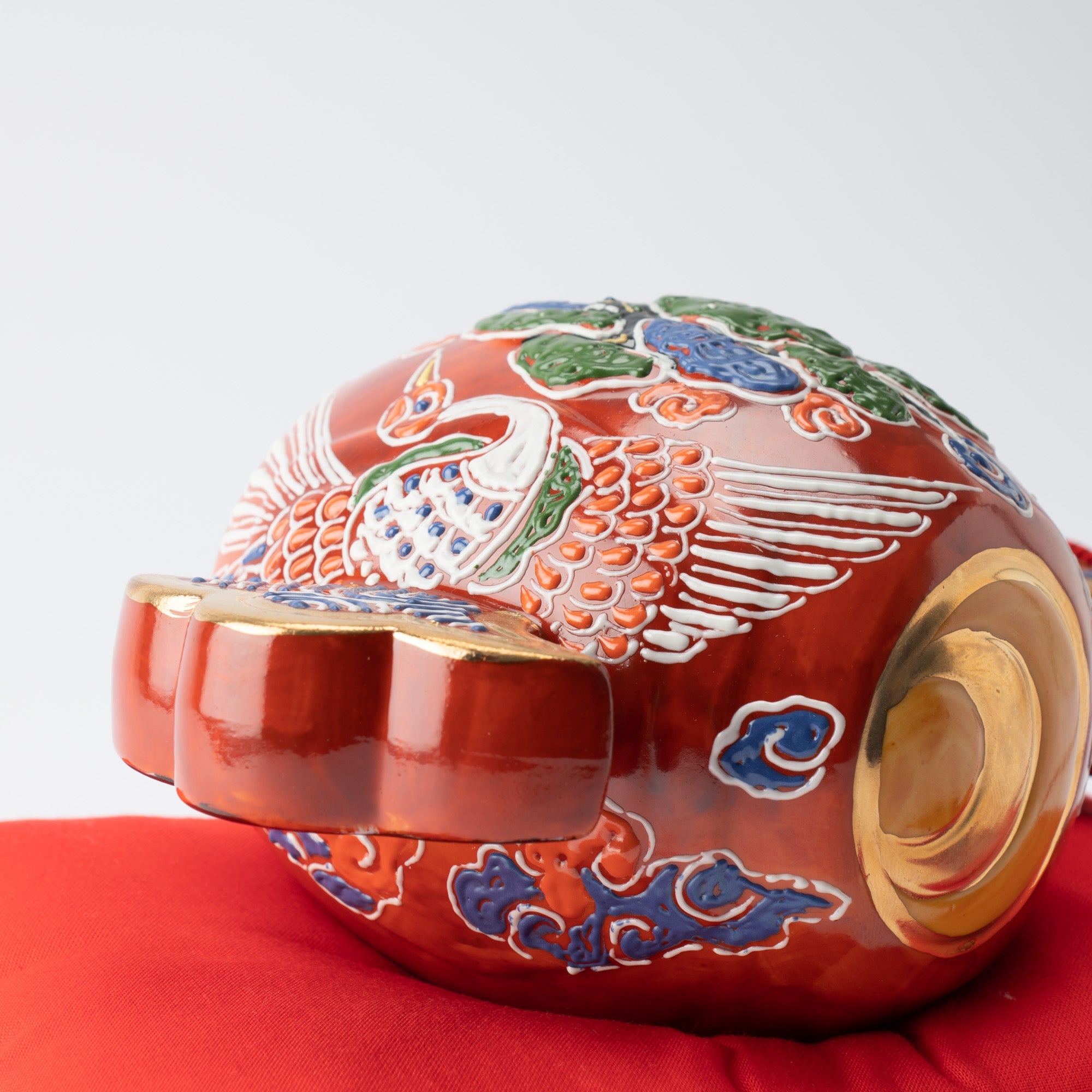 Choho Kiln Pine Tree and Crane Kutani Mallet of Luck - MUSUBI KILN - Quality Japanese Tableware and Gift