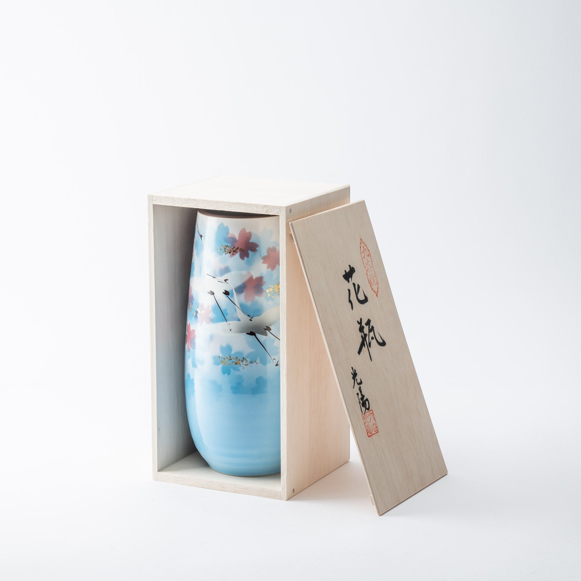 Dancing Crane Kutani Japanese Flower Vase - MUSUBI KILN - Quality Japanese Tableware and Gift
