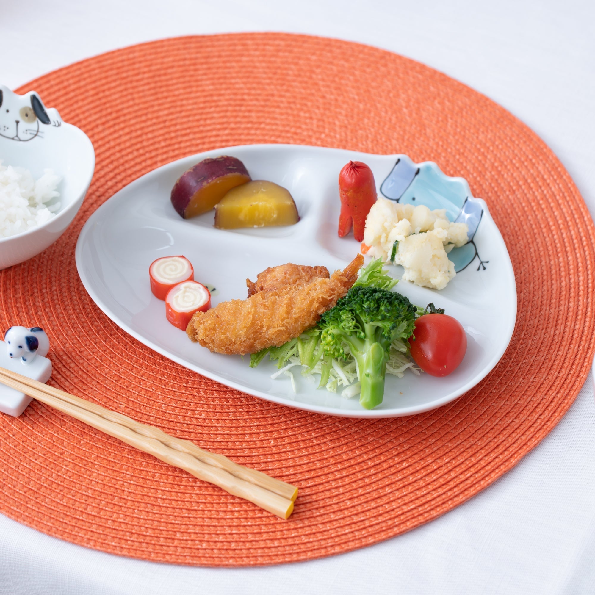 Elephant Hasami Wave Children's Divided Plate - MUSUBI KILN - Quality Japanese Tableware and Gift
