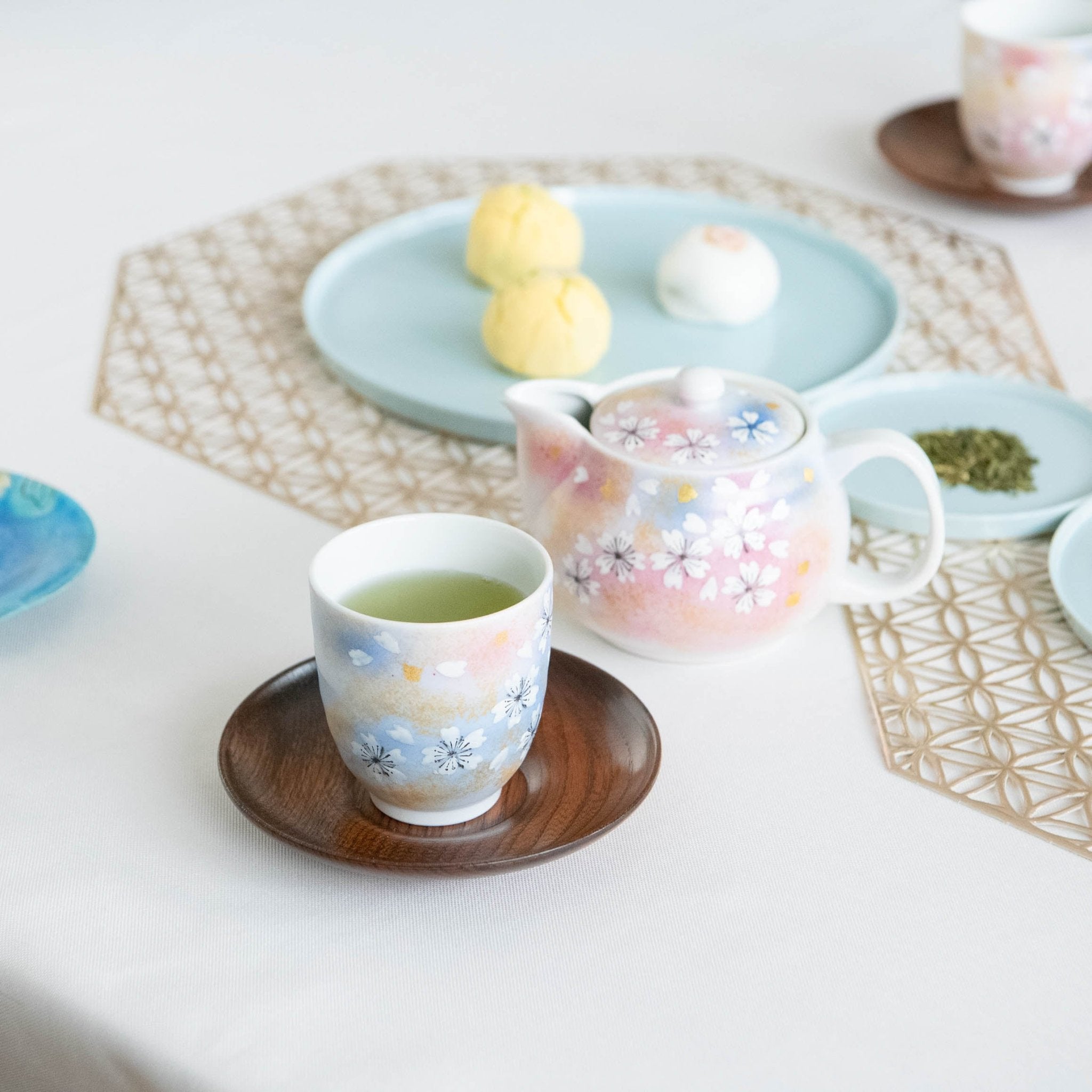 Flower Dance Kutani Japanese Teapot Set - MUSUBI KILN - Quality Japanese Tableware and Gift