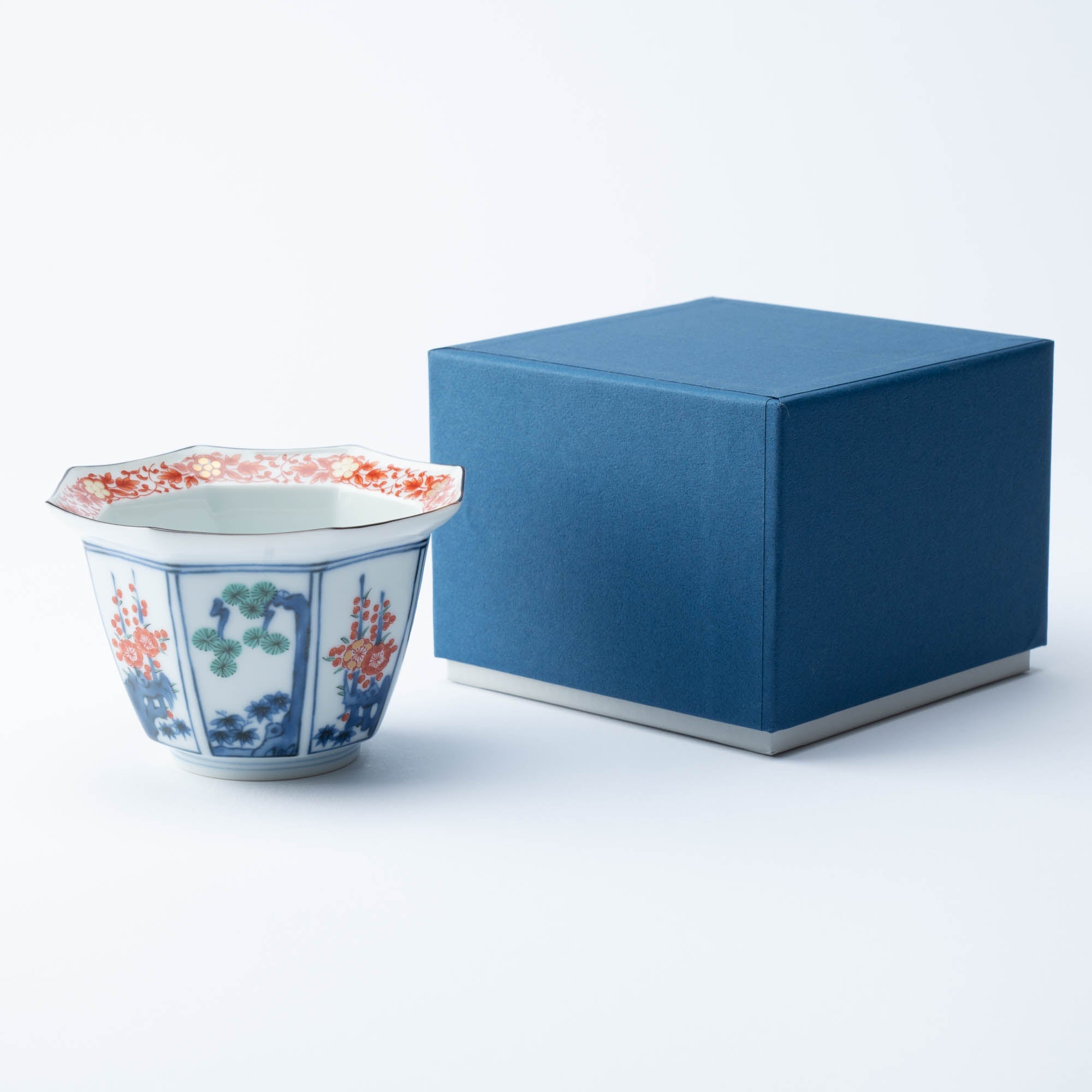 Fujimasa Kakiemon Arita Octagon Kobachi Bowl - MUSUBI KILN - Quality Japanese Tableware and Gift