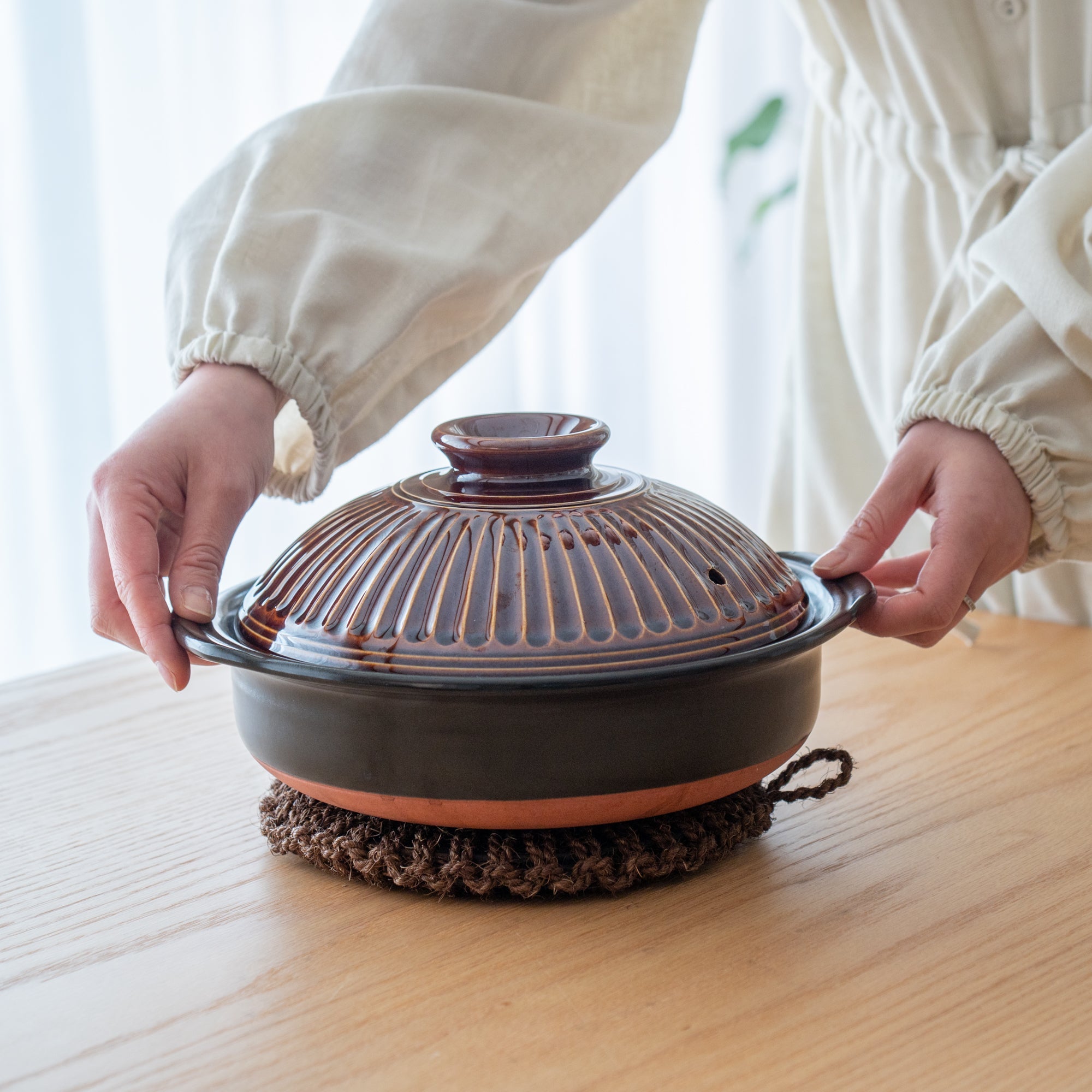 Fukami Shuro Palm Trivet M - MUSUBI KILN - Quality Japanese Tableware and Gift