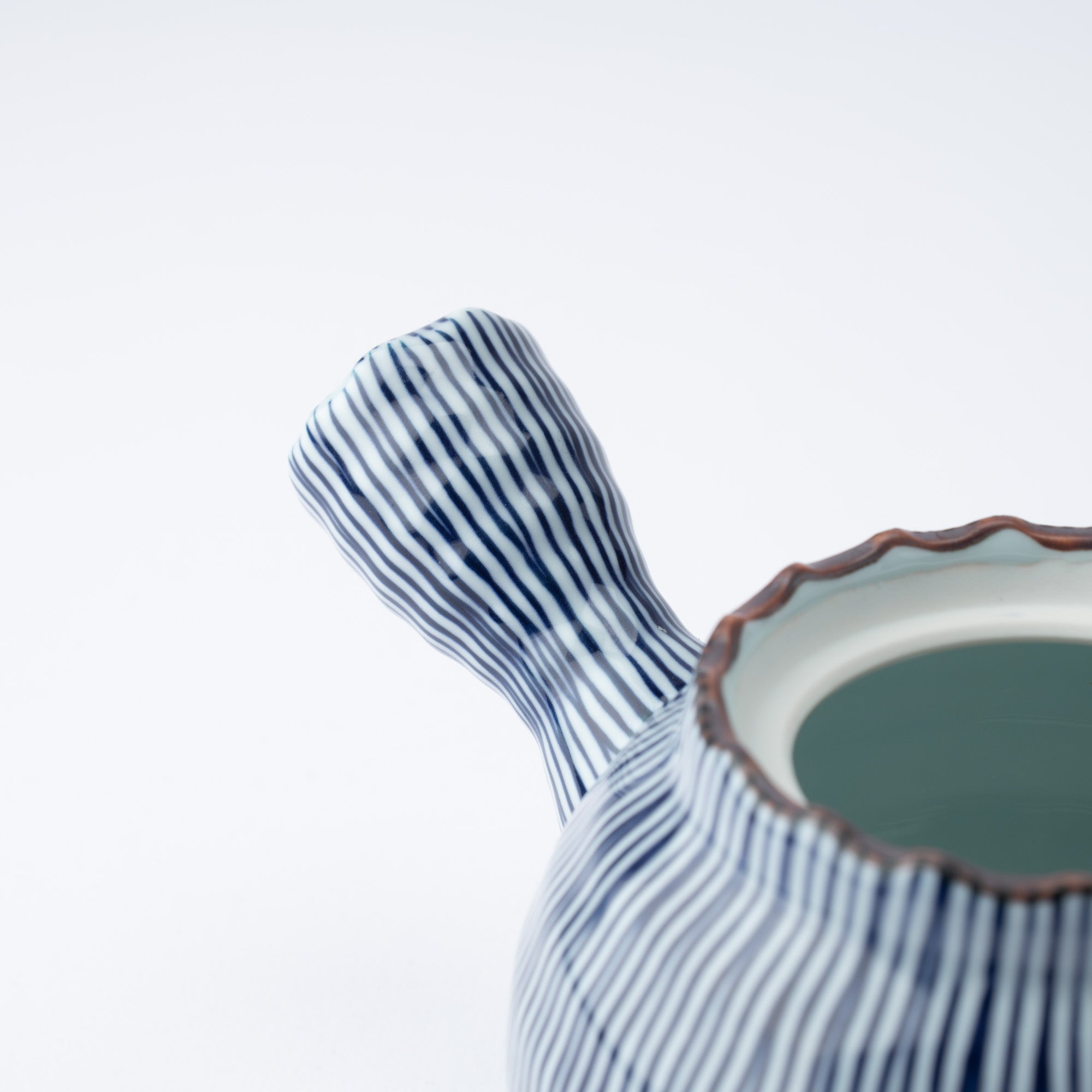Fukuhou Kiln Tokusa Hasami Teapot 350ml(11.8oz) - MUSUBI KILN - Quality Japanese Tableware and Gift