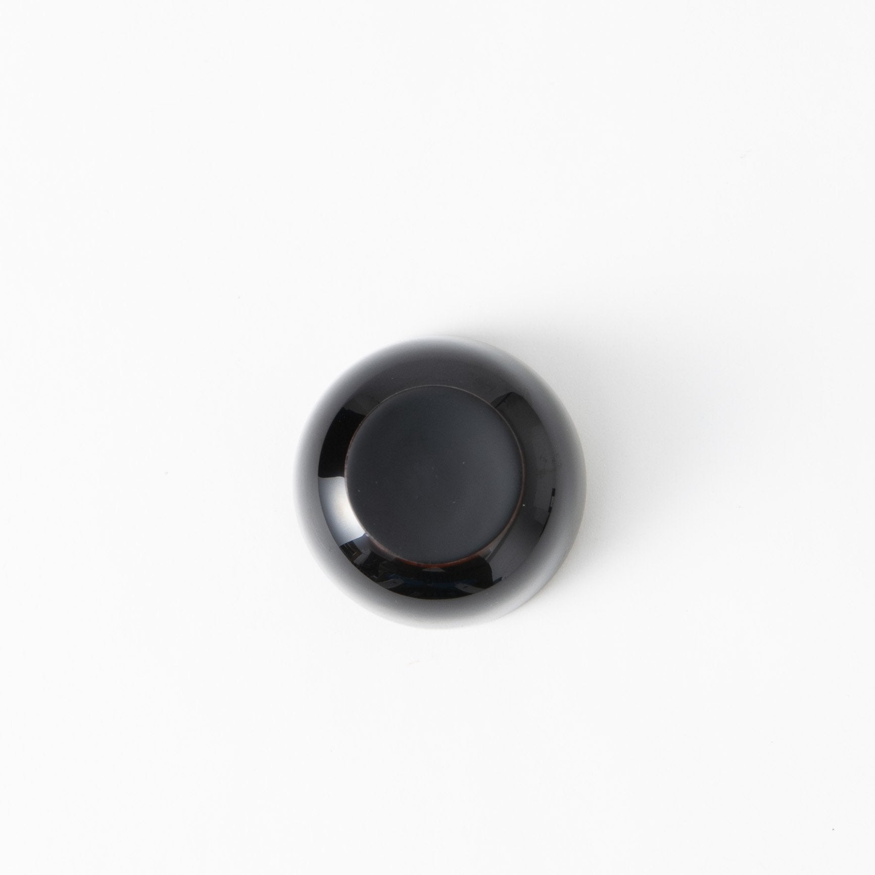 Fukunishi Sobe Black and Gold Aizu Lacquerware Guinomi Sake Cup - MUSUBI KILN - Quality Japanese Tableware and Gift