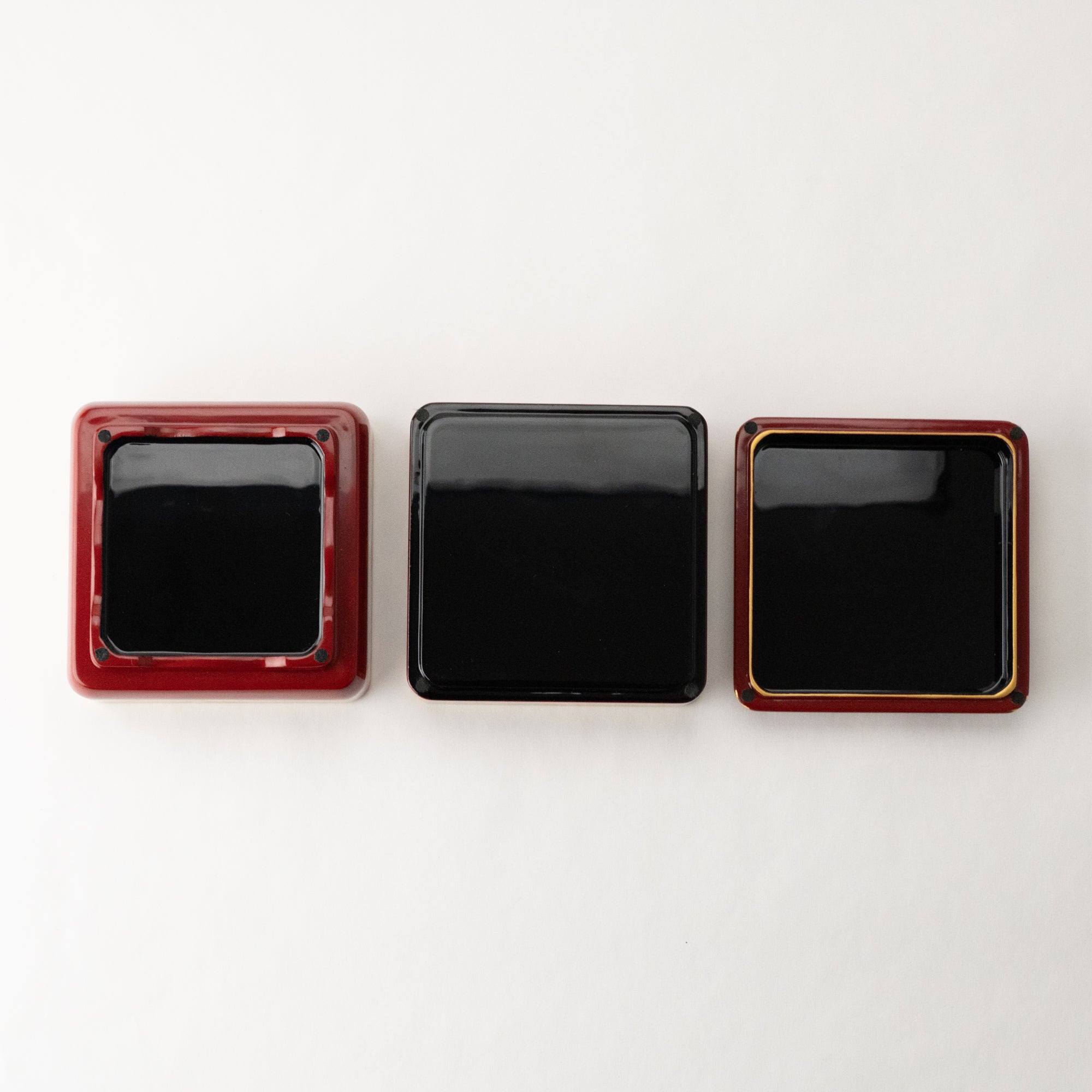 Fukunishi Sobe Chrysanthemum Aizu Lacquerware Two Tiers Jubako Bento Box - MUSUBI KILN - Quality Japanese Tableware and Gift