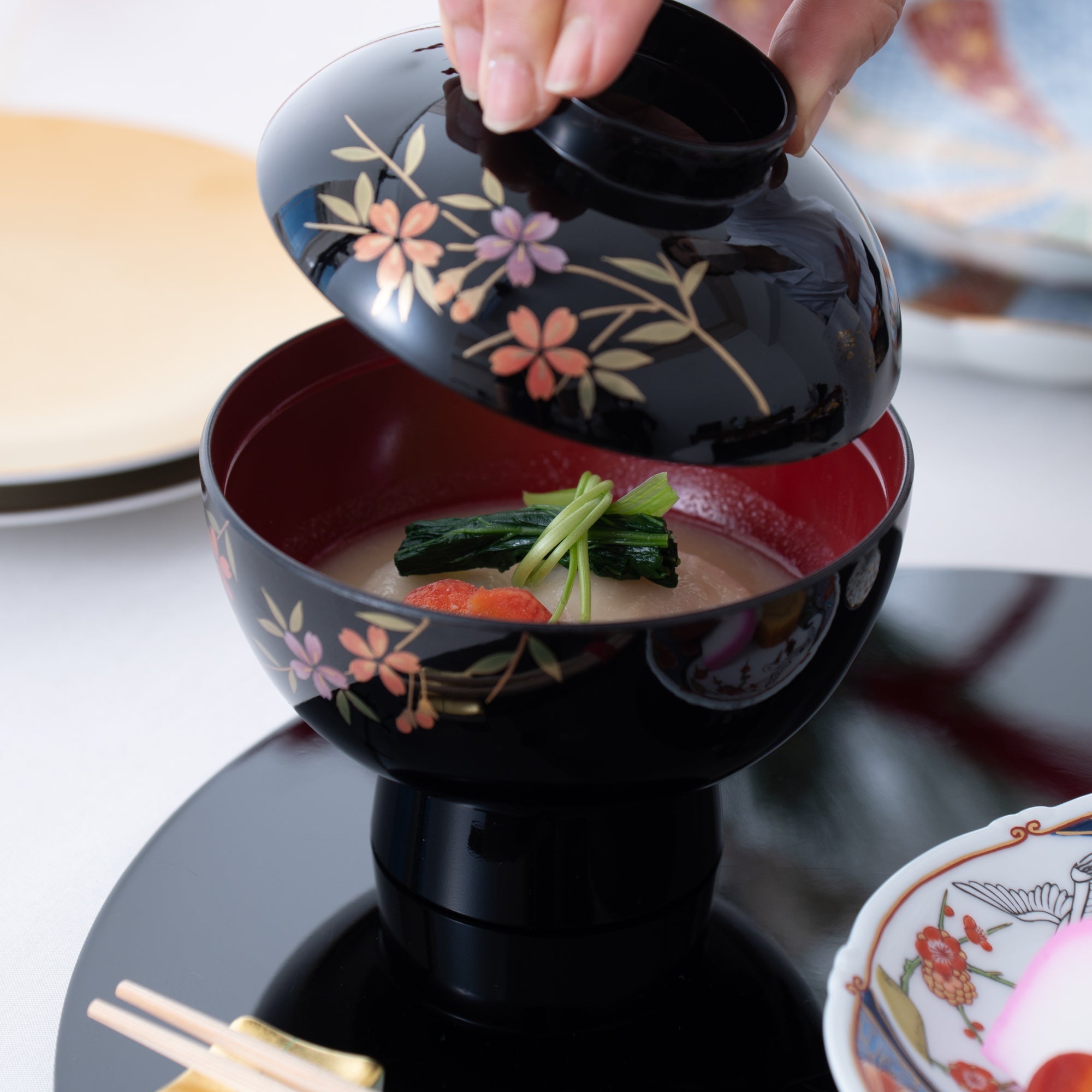 Fukunishi Sobe Sakura Aizu Lacquerware Soup Bowl with lid - MUSUBI KILN - Quality Japanese Tableware and Gift