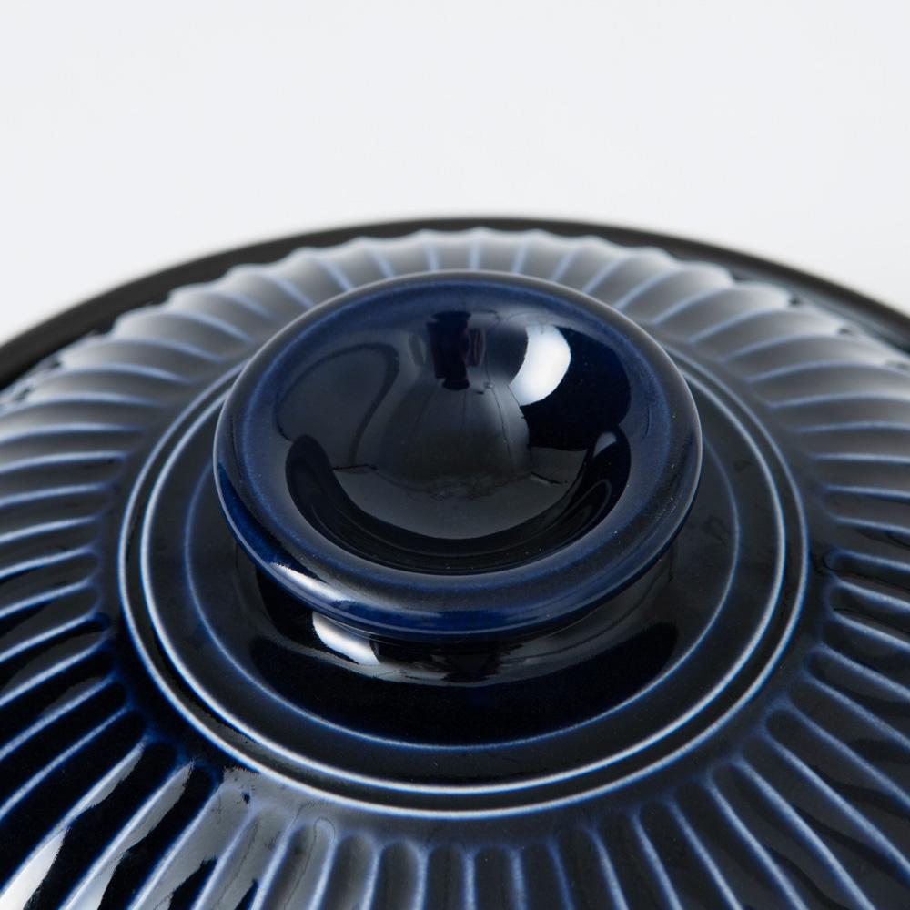 Ginpo Kikka Banko Donabe Japanese Clay Pot for 2 to 3 persons - MUSUBI KILN - Quality Japanese Tableware and Gift